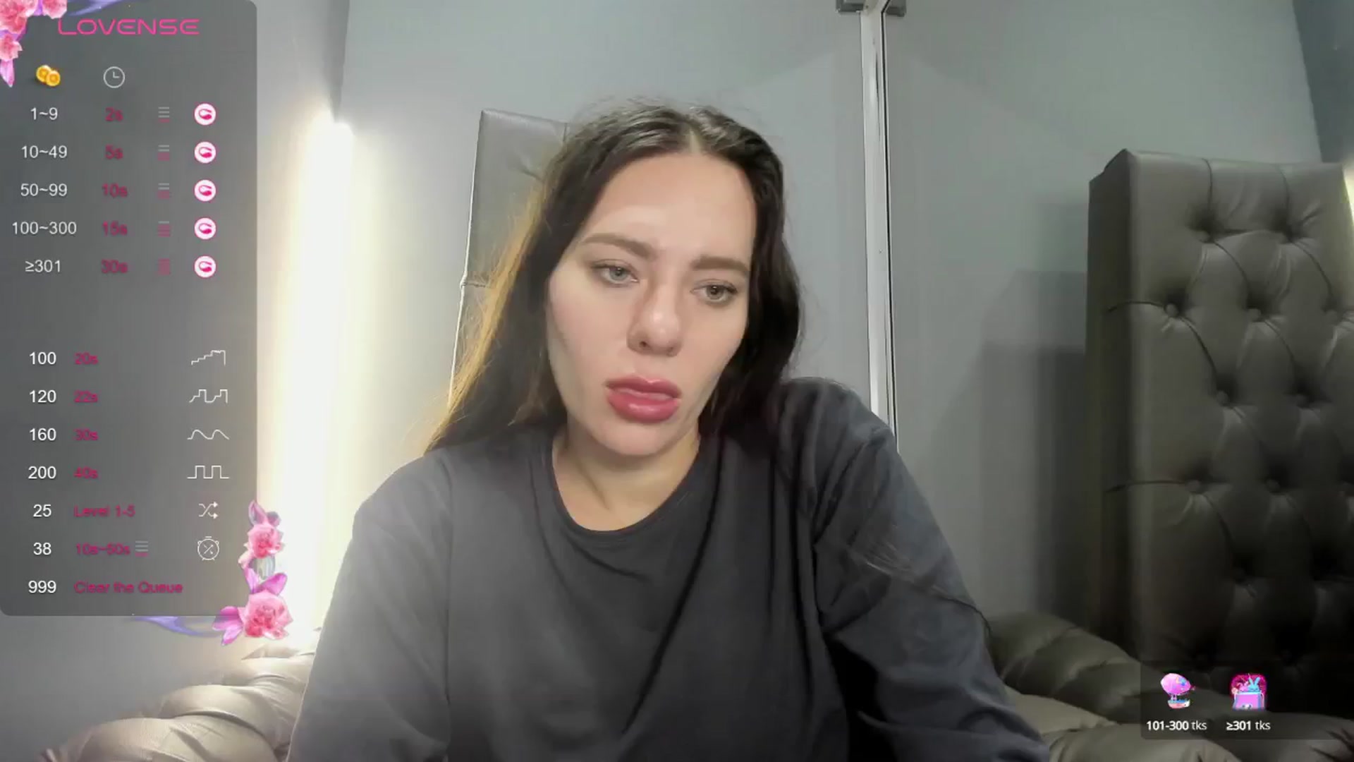 Gallery image thumbnail from Nicole_Kramm's myfreecams stream on, 09/16/2024, 08:54 image 17 of 20