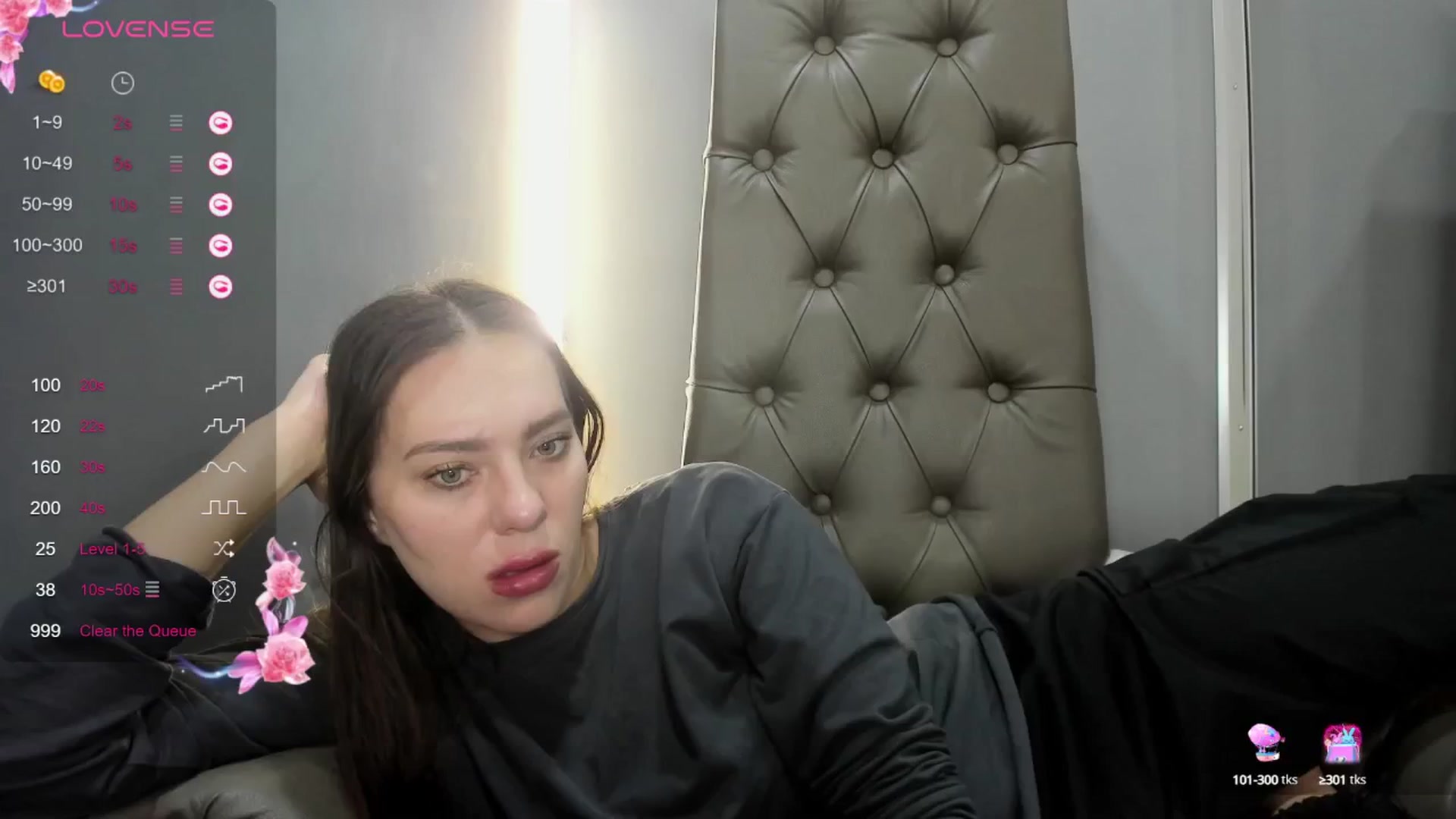 Gallery image thumbnail from Nicole_Kramm's myfreecams stream on, 09/16/2024, 08:54 image 2 of 20
