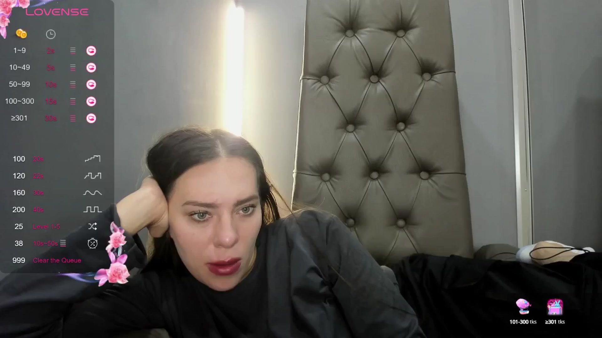 Gallery image thumbnail from Nicole_Kramm's myfreecams stream on, 09/16/2024, 08:54 image 11 of 20
