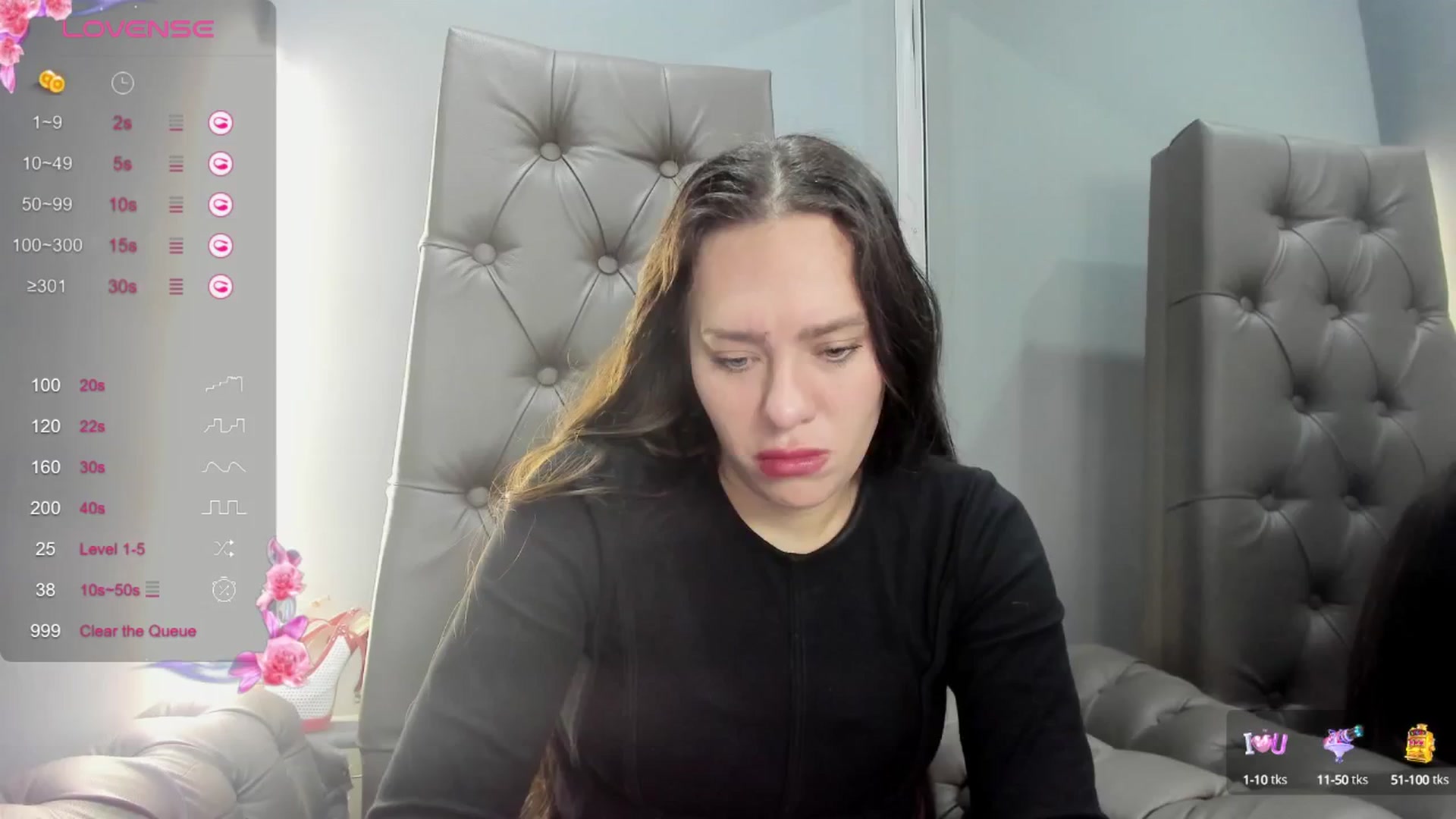 Gallery image thumbnail from Nicole_Kramm's myfreecams stream on, 09/20/2024, 12:58 image 17 of 20