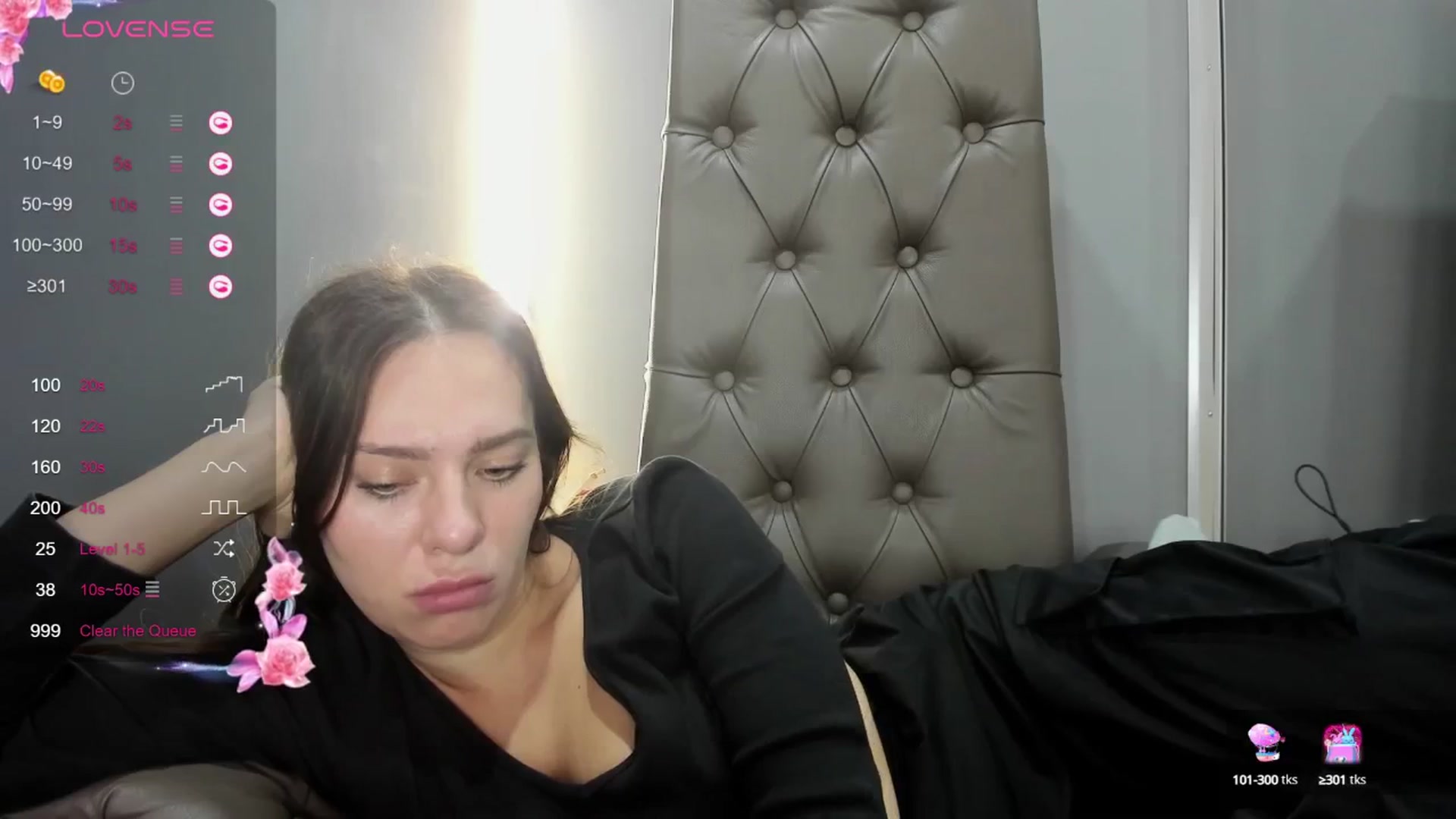 Gallery image thumbnail from Nicole_Kramm's myfreecams stream on, 09/21/2024, 11:48 image 19 of 20