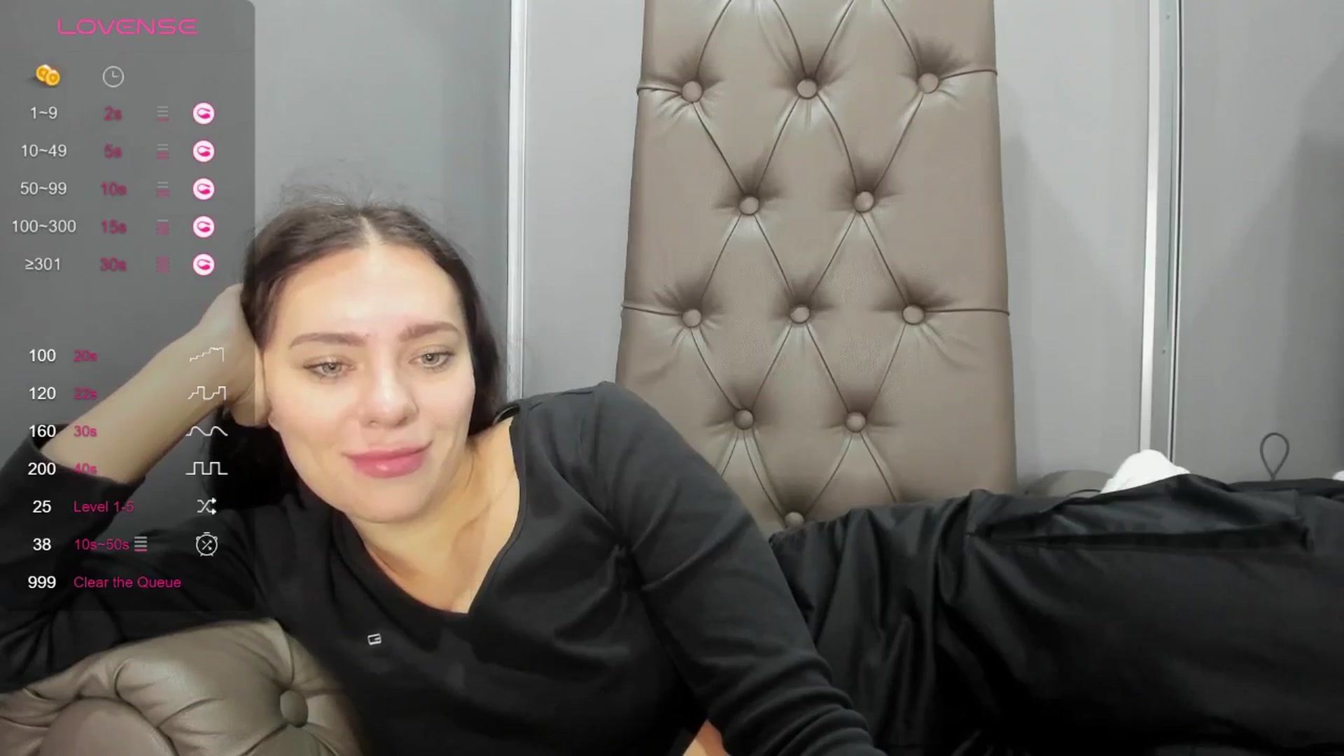 Gallery image thumbnail from Nicole_Kramm's myfreecams stream on, 09/29/2024, 11:15 image 18 of 20