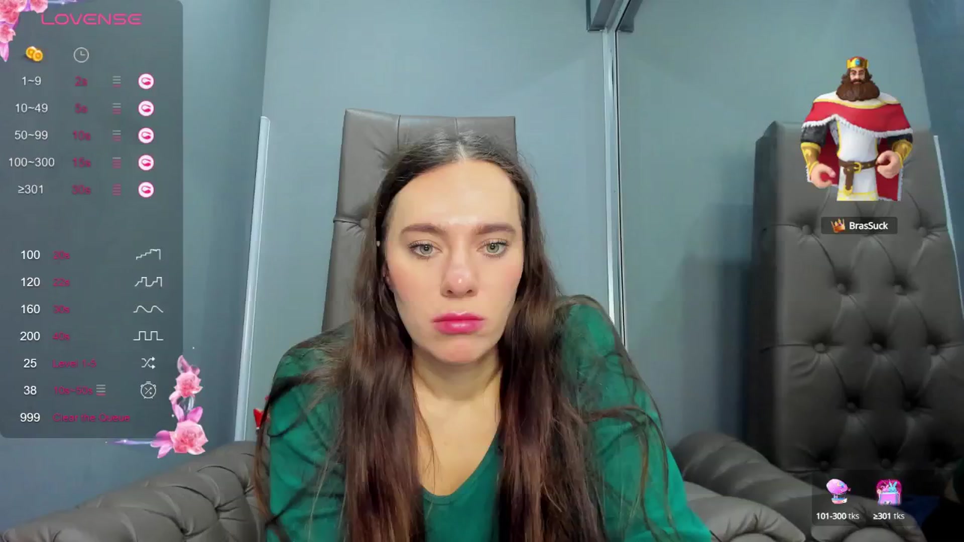 Gallery image thumbnail from Nicole_Kramm's myfreecams stream on, 11/16/2024, 10:07 image 7 of 20