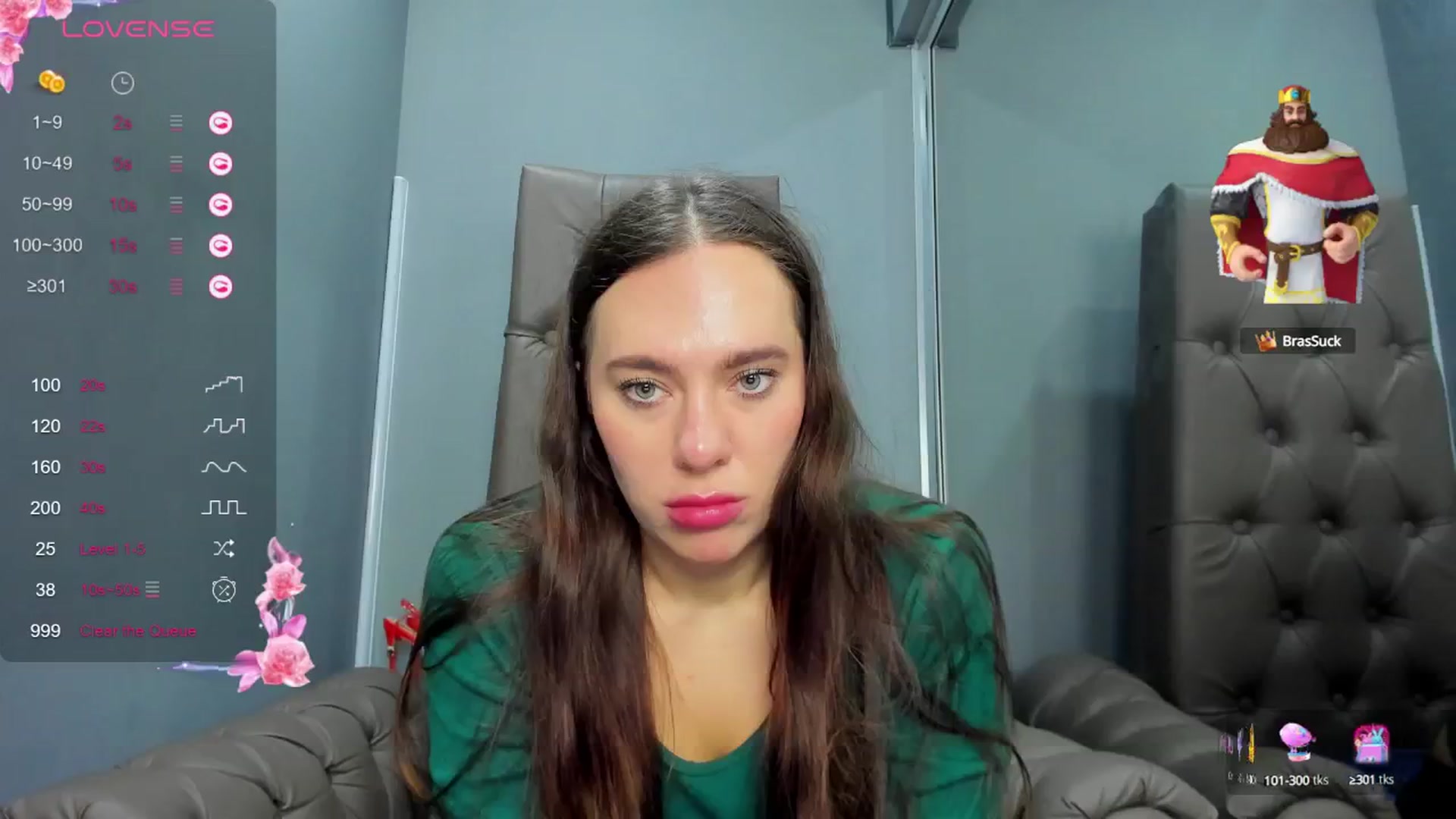 Gallery image thumbnail from Nicole_Kramm's myfreecams stream on, 11/16/2024, 10:07 image 8 of 20