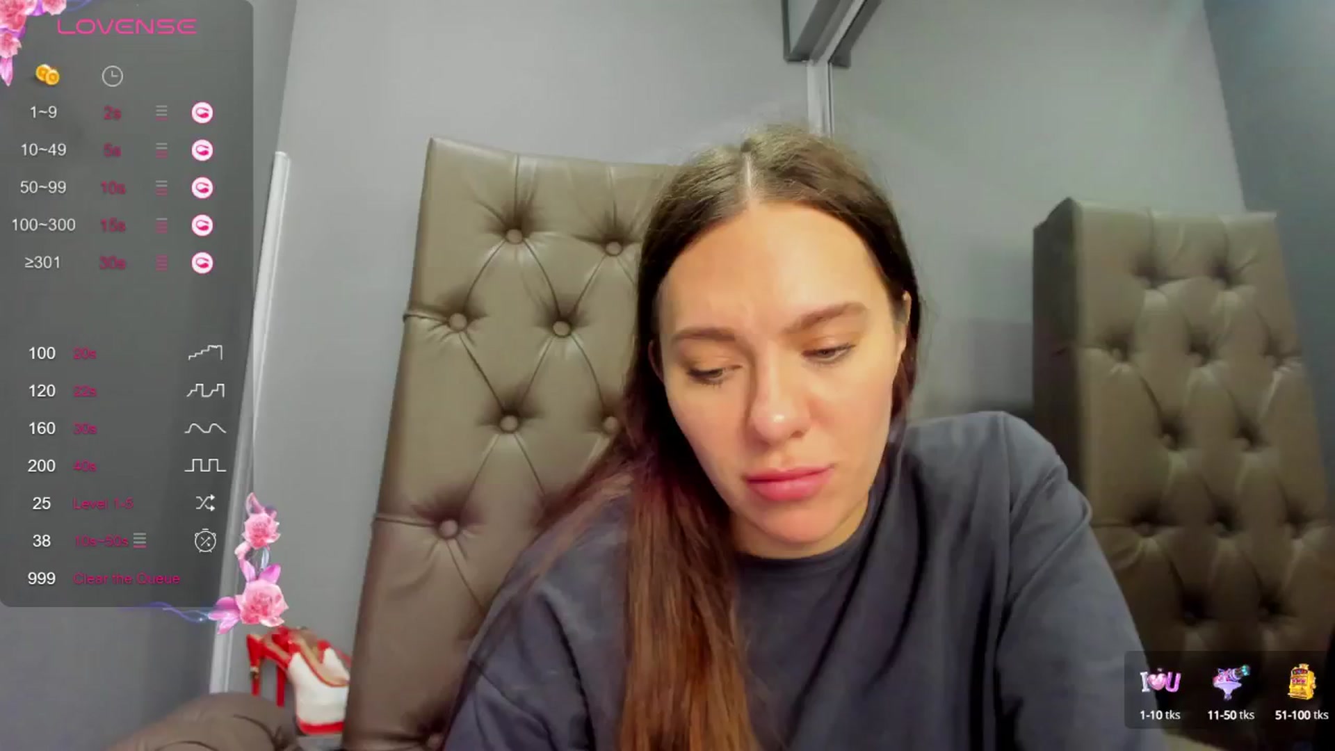 Gallery image thumbnail from Nicole_Kramm's myfreecams stream on, 11/27/2024, 13:49 image 15 of 20