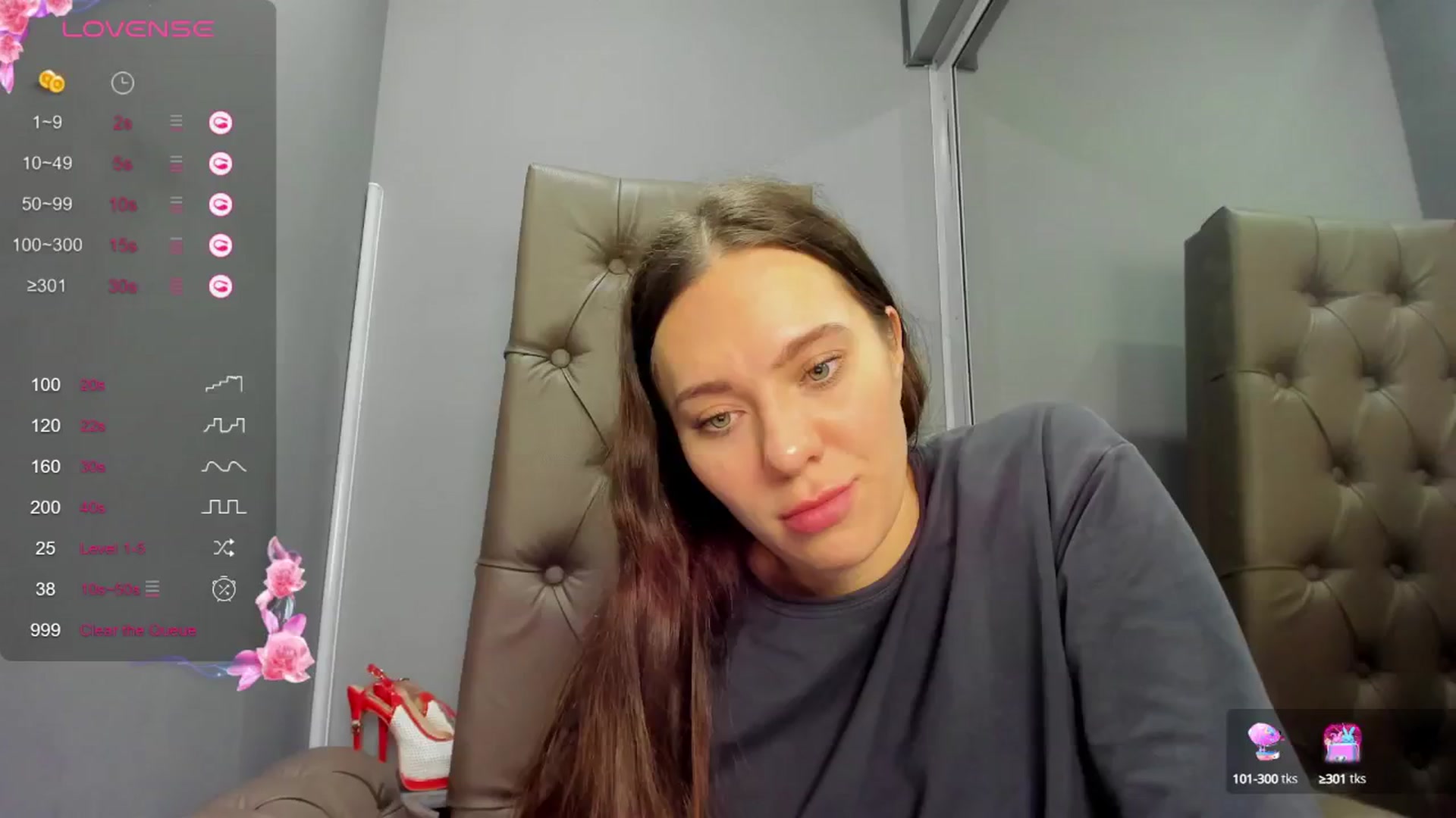 Gallery image thumbnail from Nicole_Kramm's myfreecams stream on, 11/27/2024, 13:49 image 12 of 20