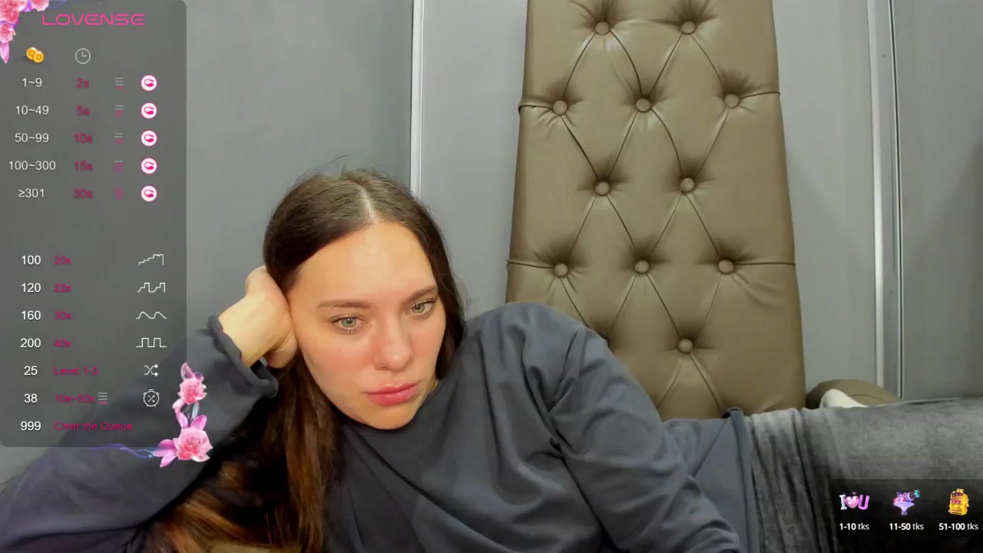 Gallery image thumbnail from Nicole_Kramm's myfreecams stream on, 11/27/2024, 14:44 image 5 of 20