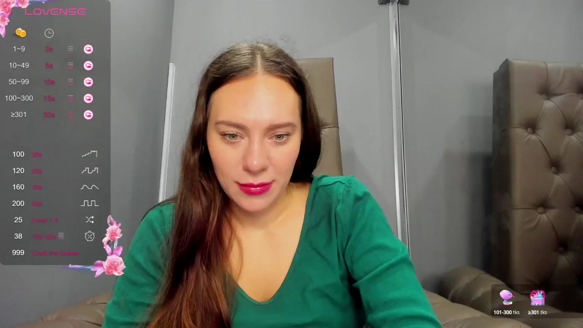 Gallery image thumbnail from Nicole_Kramm's myfreecams stream on, 11/30/2024, 09:37 image 20 of 20