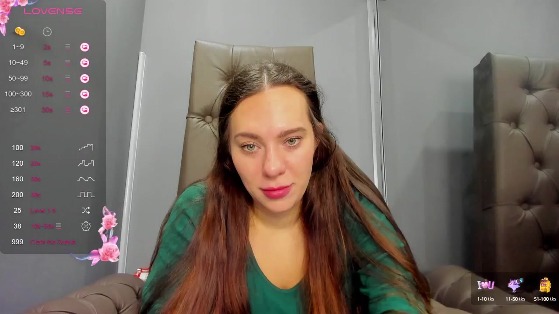 Gallery image thumbnail from Nicole_Kramm's myfreecams stream on, 11/30/2024, 13:31 image 4 of 20