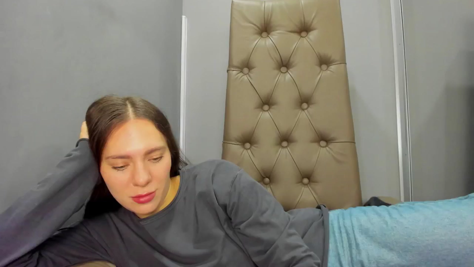 Gallery image thumbnail from Nicole_Kramm's myfreecams stream on, 12/07/2024, 13:00 image 15 of 20