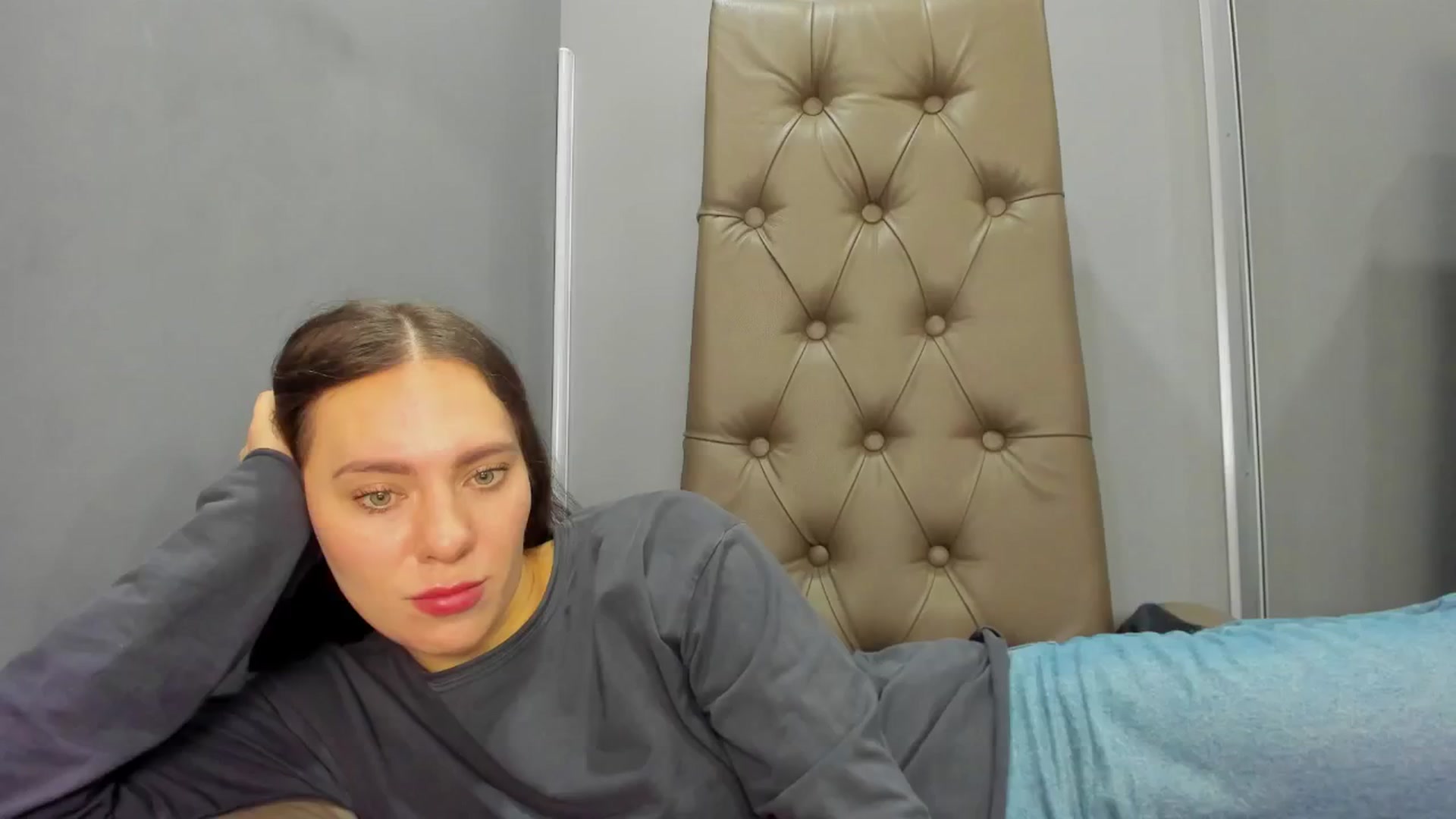 Gallery image thumbnail from Nicole_Kramm's myfreecams stream on, 12/07/2024, 13:00 image 17 of 20