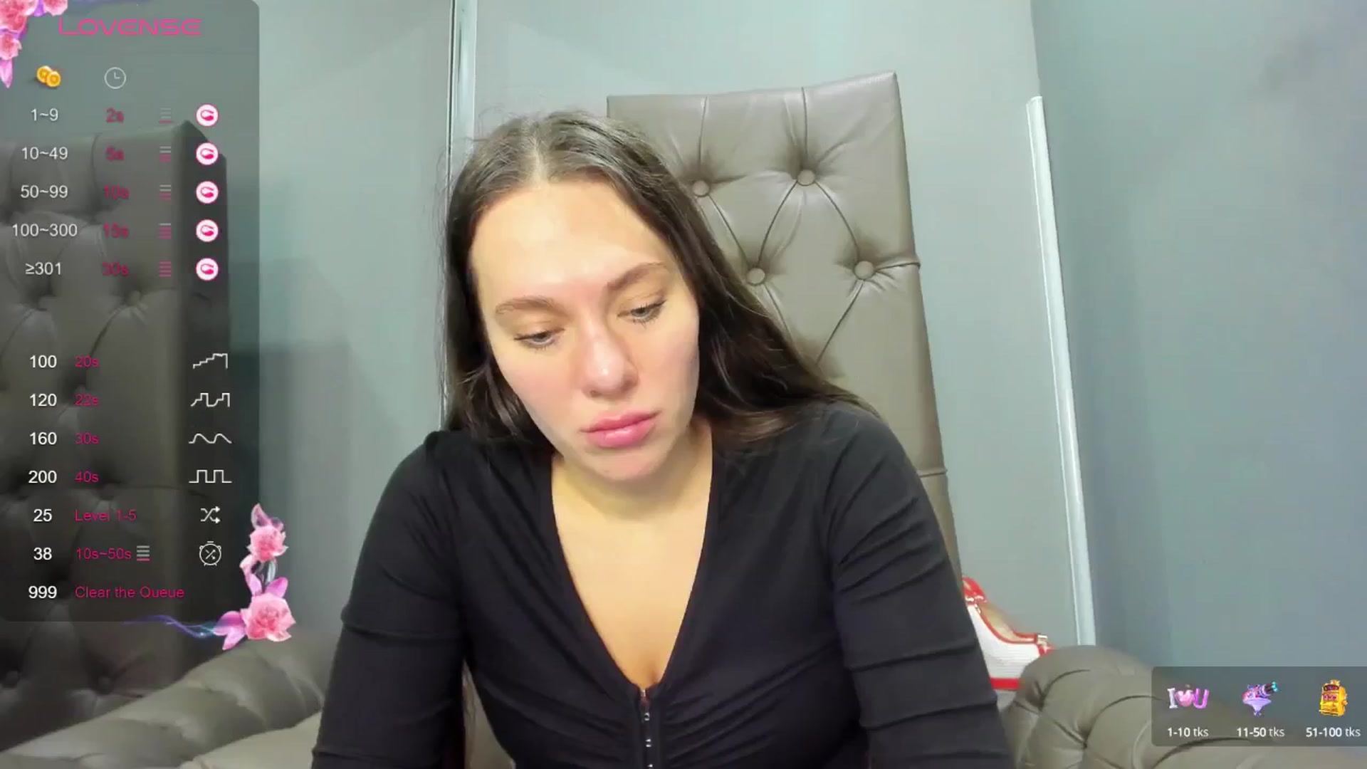 Gallery image thumbnail from Nicole_Kramm's myfreecams stream on, 12/13/2024, 10:54 image 5 of 20
