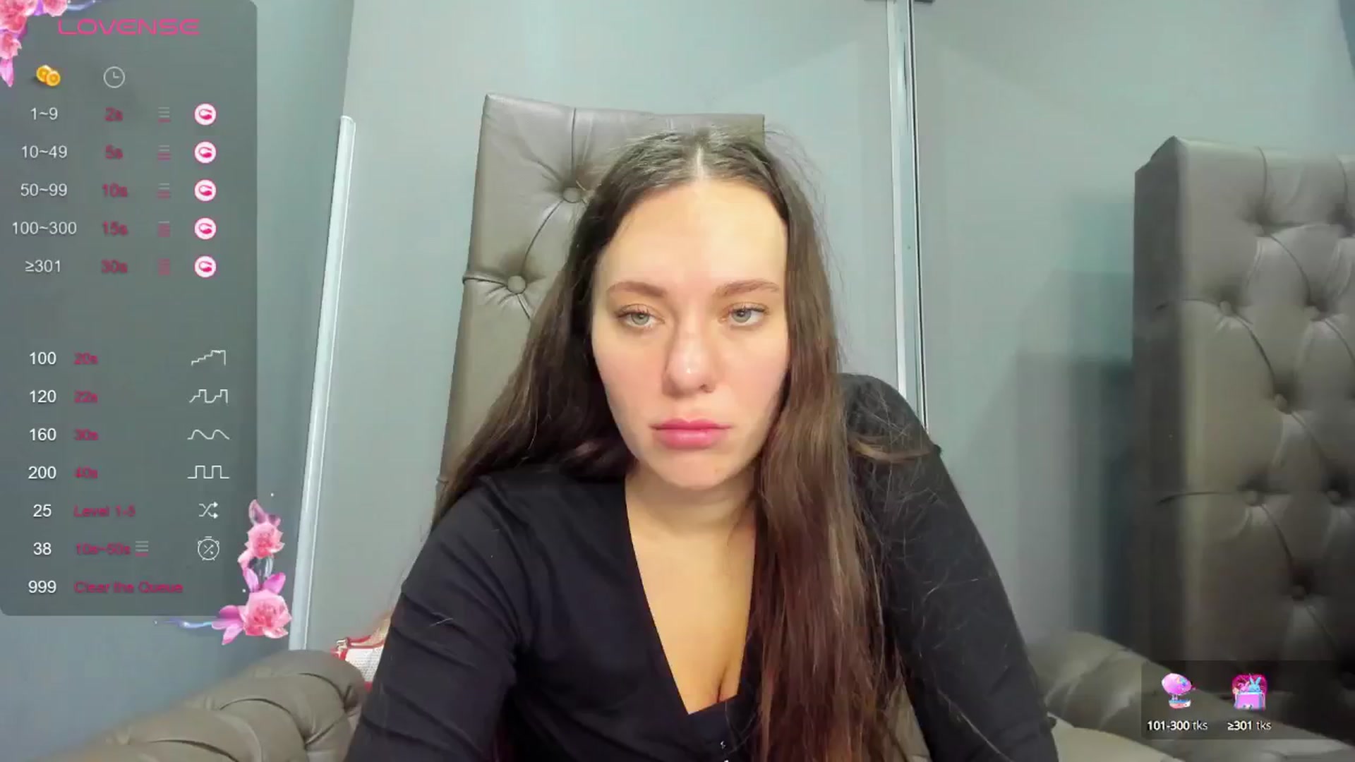 Gallery image thumbnail from Nicole_Kramm's myfreecams stream on, 12/13/2024, 12:27 image 2 of 20