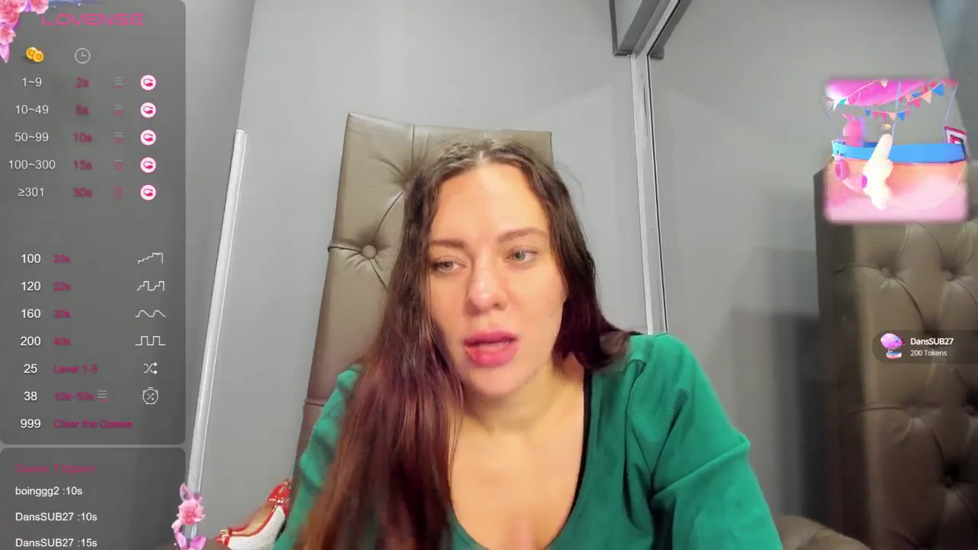 Gallery image thumbnail from Nicole_Kramm's myfreecams stream on, 12/14/2024, 13:24 image 14 of 20