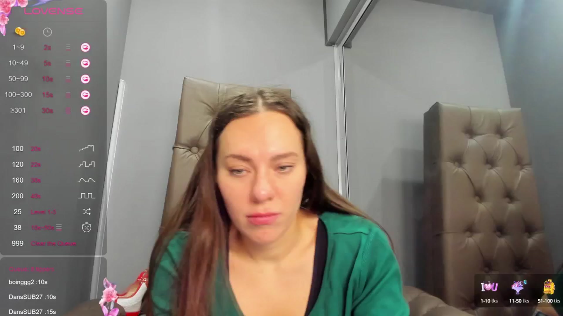 Gallery image thumbnail from Nicole_Kramm's myfreecams stream on, 12/14/2024, 14:09 image 2 of 20