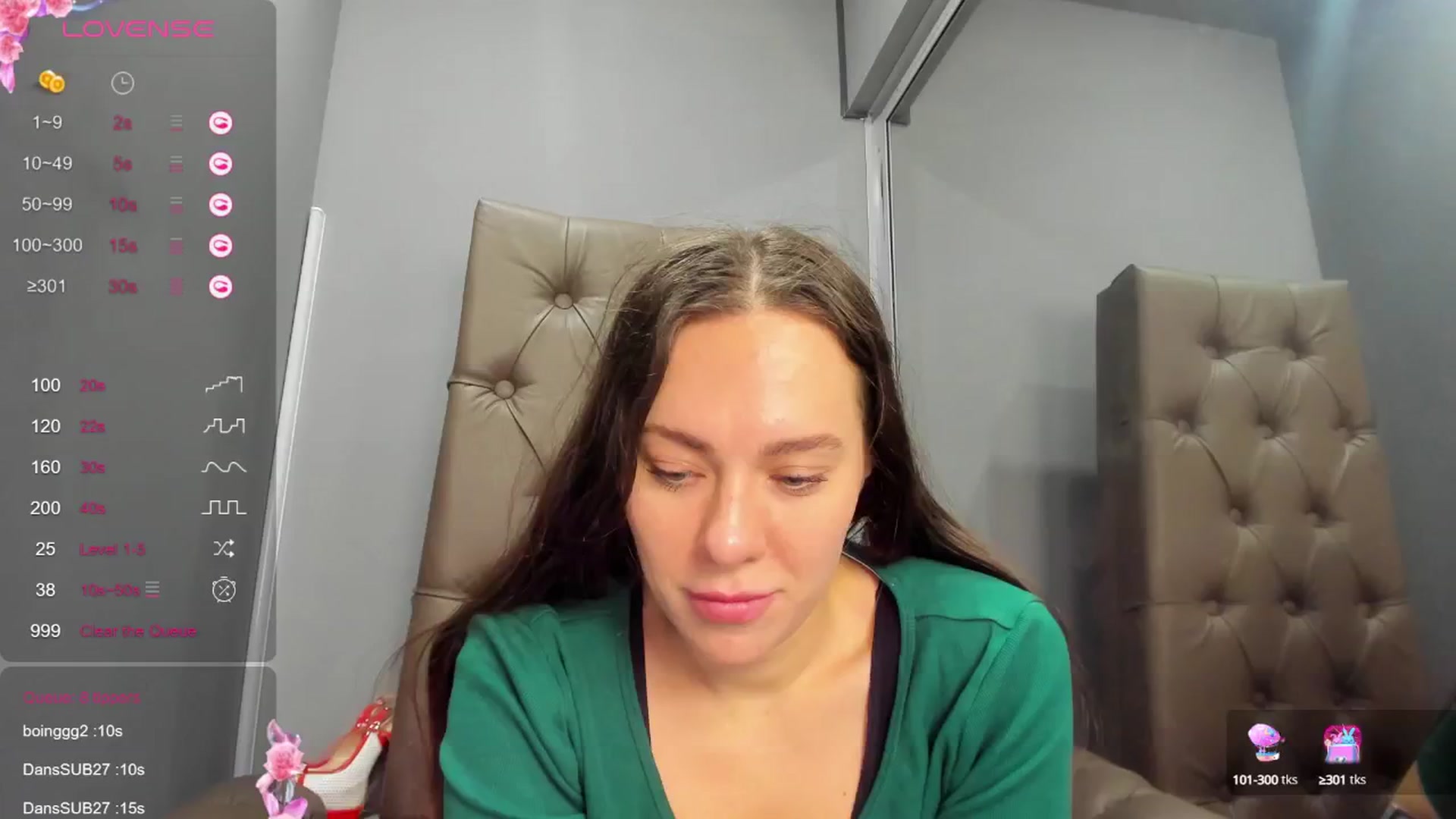 Gallery image thumbnail from Nicole_Kramm's myfreecams stream on, 12/14/2024, 14:09 image 1 of 20