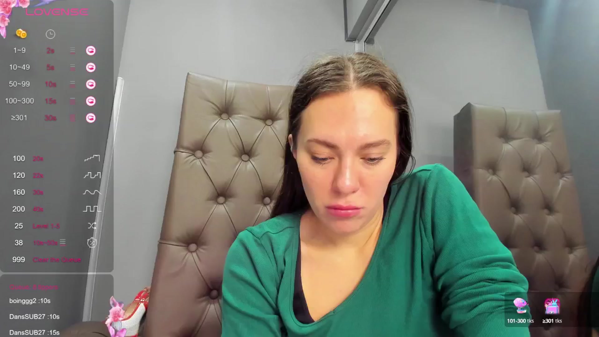 Gallery image thumbnail from Nicole_Kramm's myfreecams stream on, 12/14/2024, 14:09 image 4 of 20