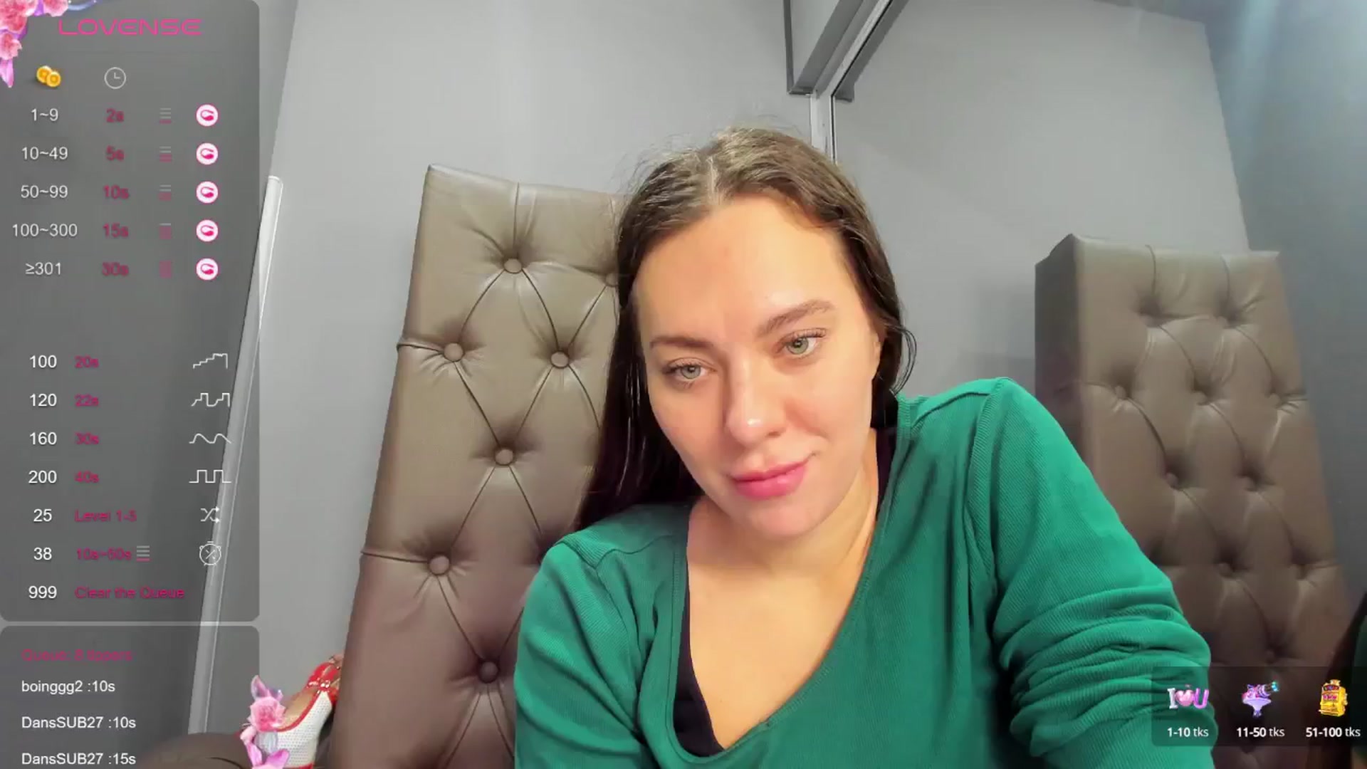 Gallery image thumbnail from Nicole_Kramm's myfreecams stream on, 12/14/2024, 14:09 image 5 of 20