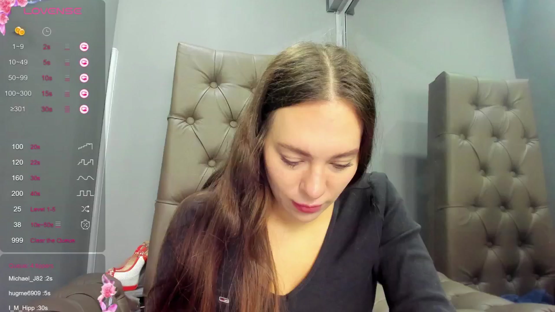 Gallery image thumbnail from Nicole_Kramm's myfreecams stream on, 12/15/2024, 09:54 image 17 of 20