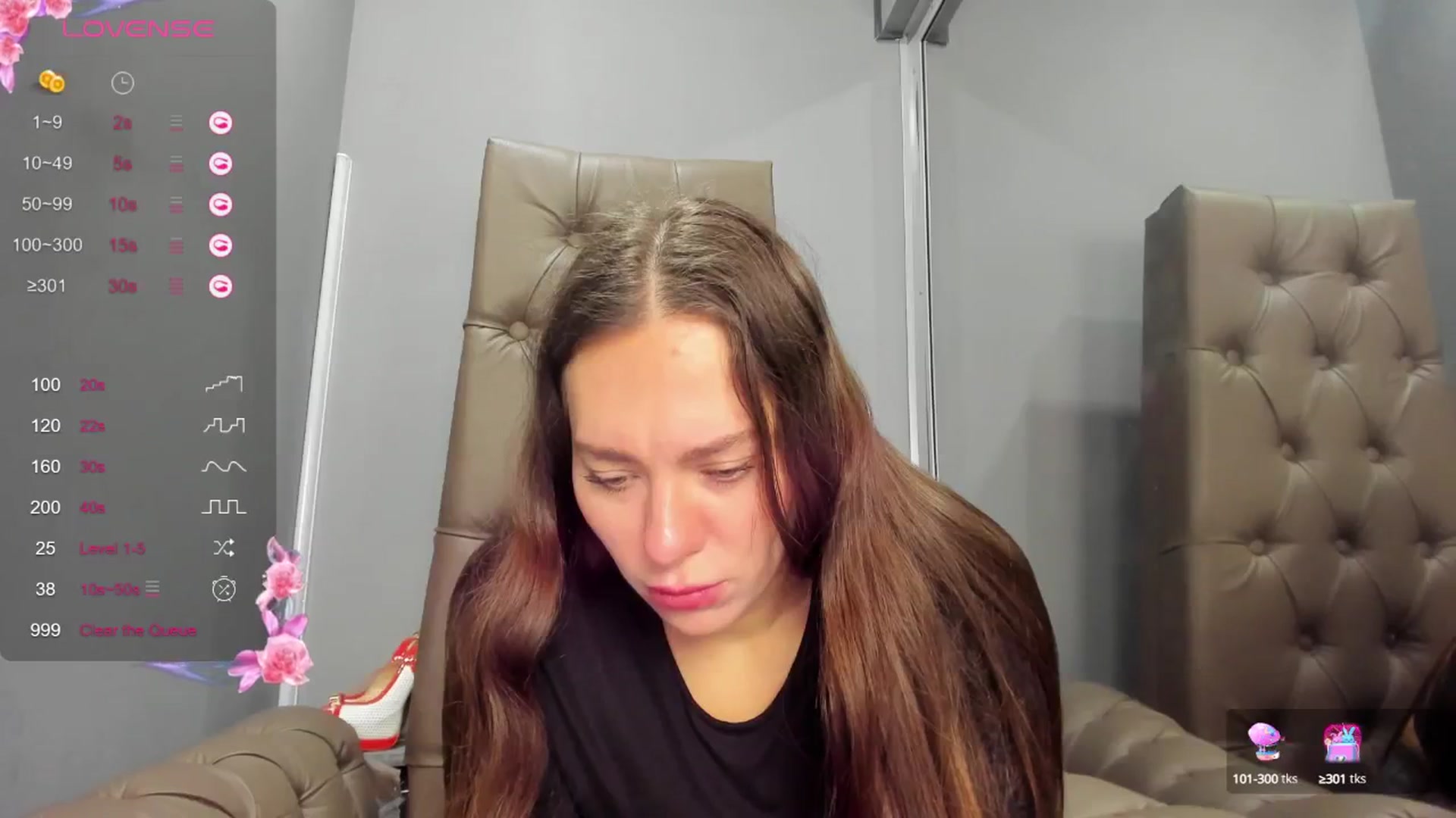 Gallery image thumbnail from Nicole_Kramm's myfreecams stream on, 12/20/2024, 13:25 image 19 of 20