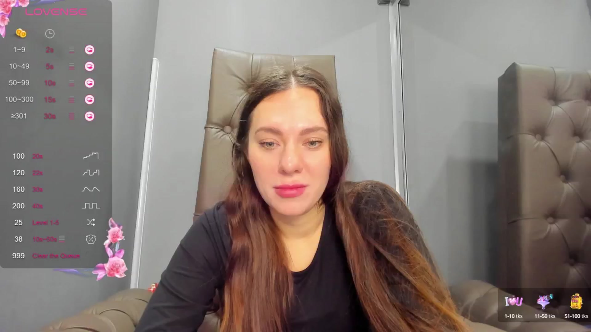 Gallery image thumbnail from Nicole_Kramm's myfreecams stream on, 12/20/2024, 13:58 image 6 of 20