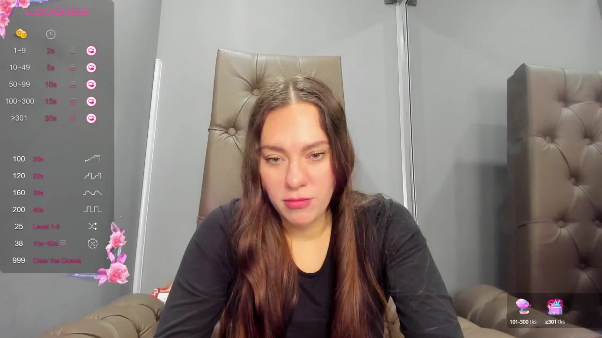 Gallery image thumbnail from Nicole_Kramm's myfreecams stream on, 12/20/2024, 13:58 image 15 of 20