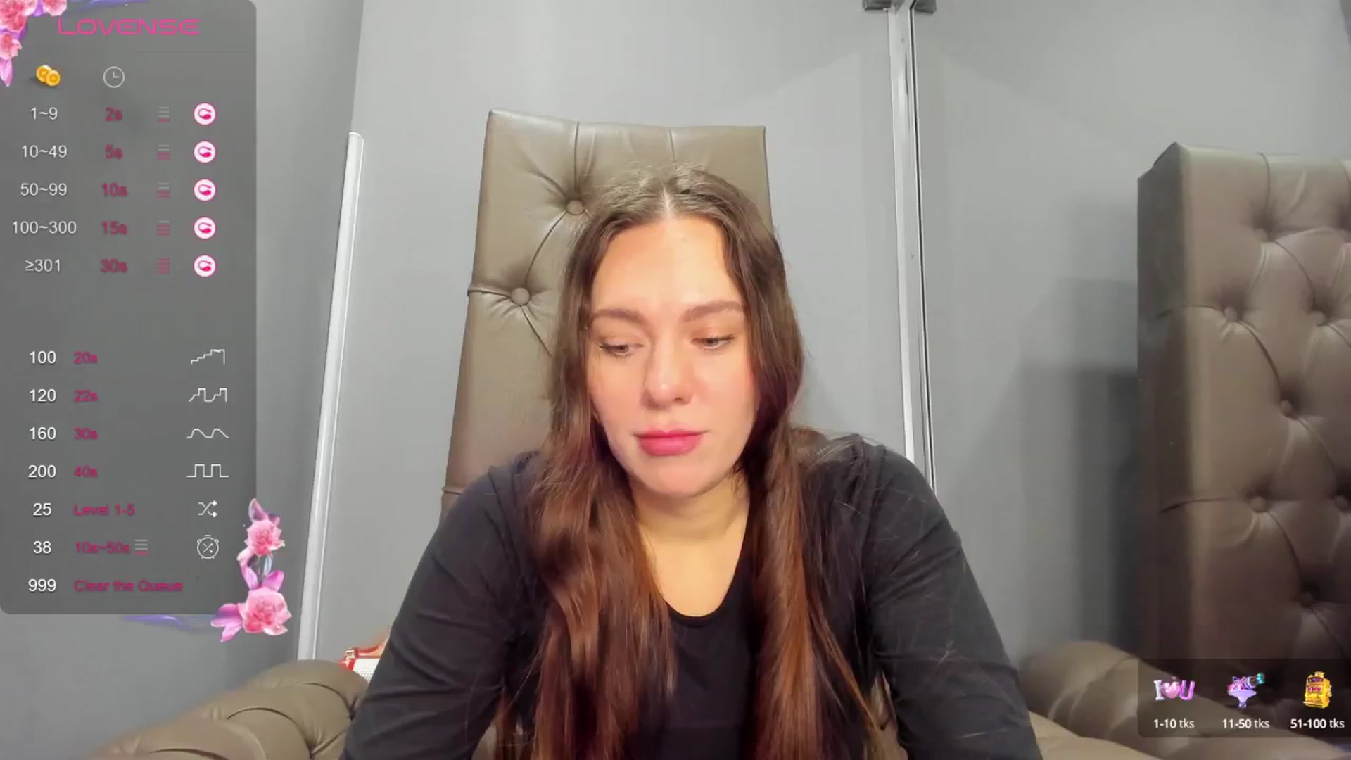 Gallery image thumbnail from Nicole_Kramm's myfreecams stream on, 12/20/2024, 13:58 image 16 of 20