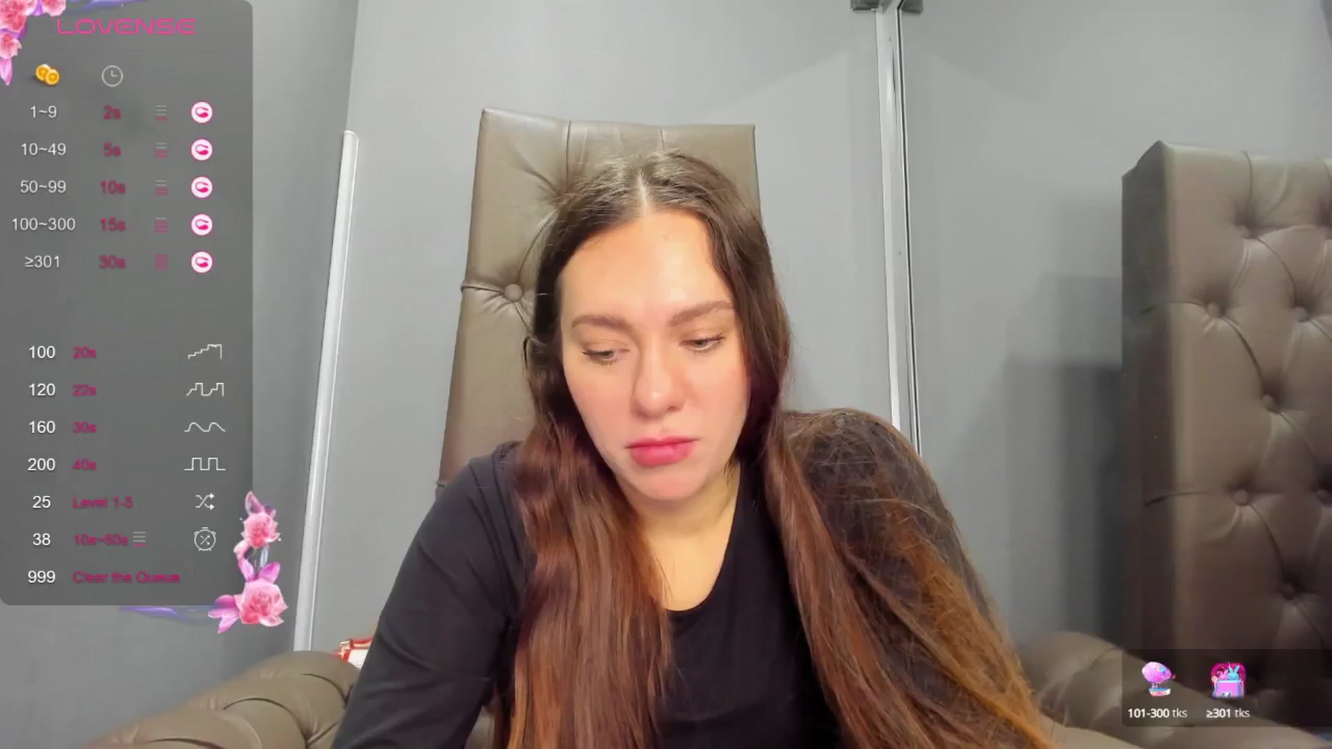 Gallery image thumbnail from Nicole_Kramm's myfreecams stream on, 12/20/2024, 13:58 image 8 of 20