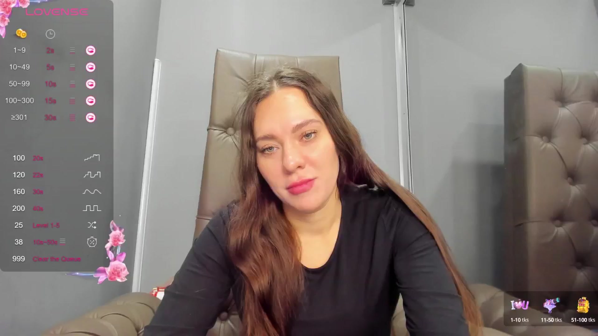 Gallery image thumbnail from Nicole_Kramm's myfreecams stream on, 12/20/2024, 13:58 image 1 of 20