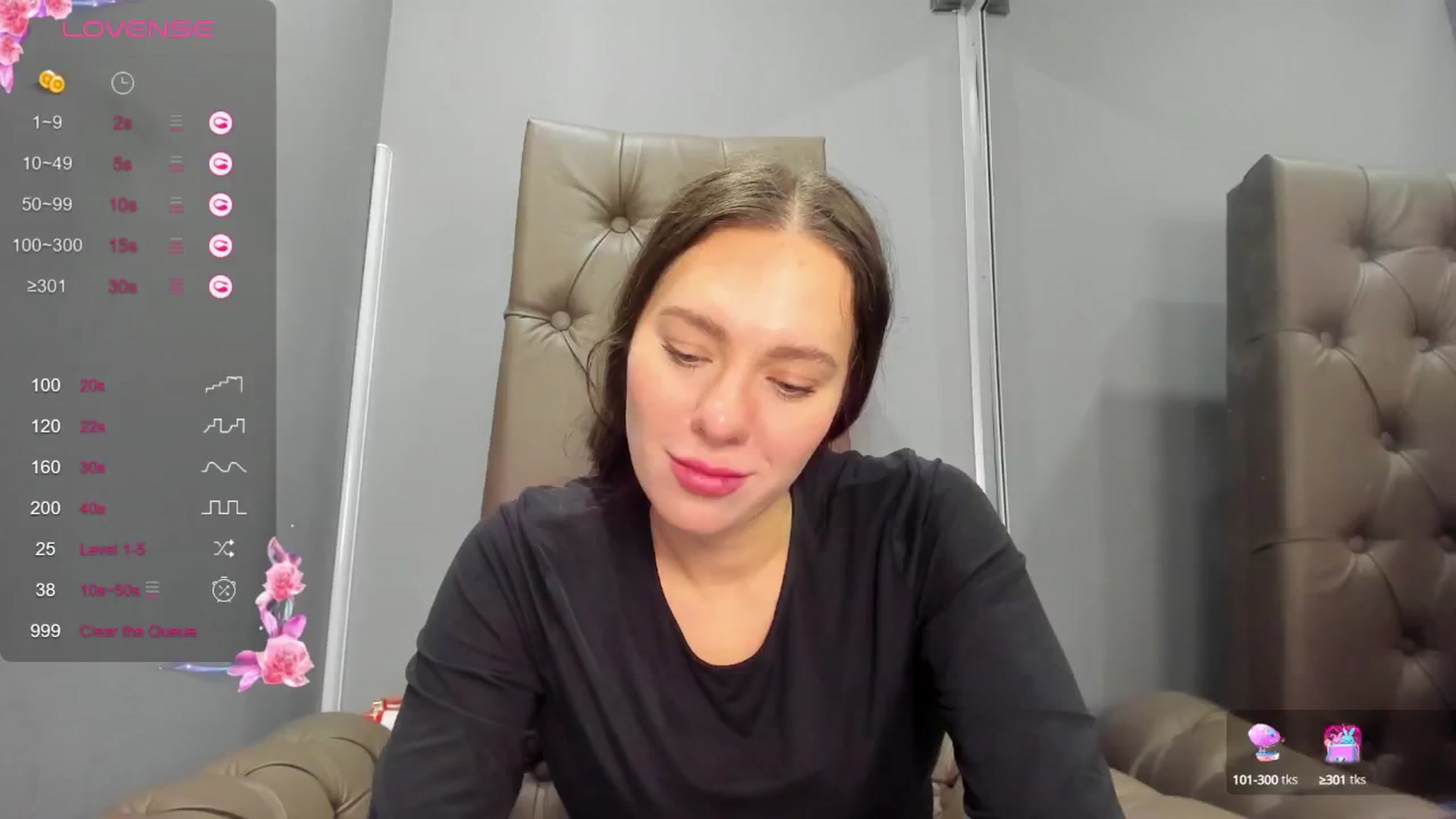 Gallery image thumbnail from Nicole_Kramm's myfreecams stream on, 12/20/2024, 13:58 image 19 of 20