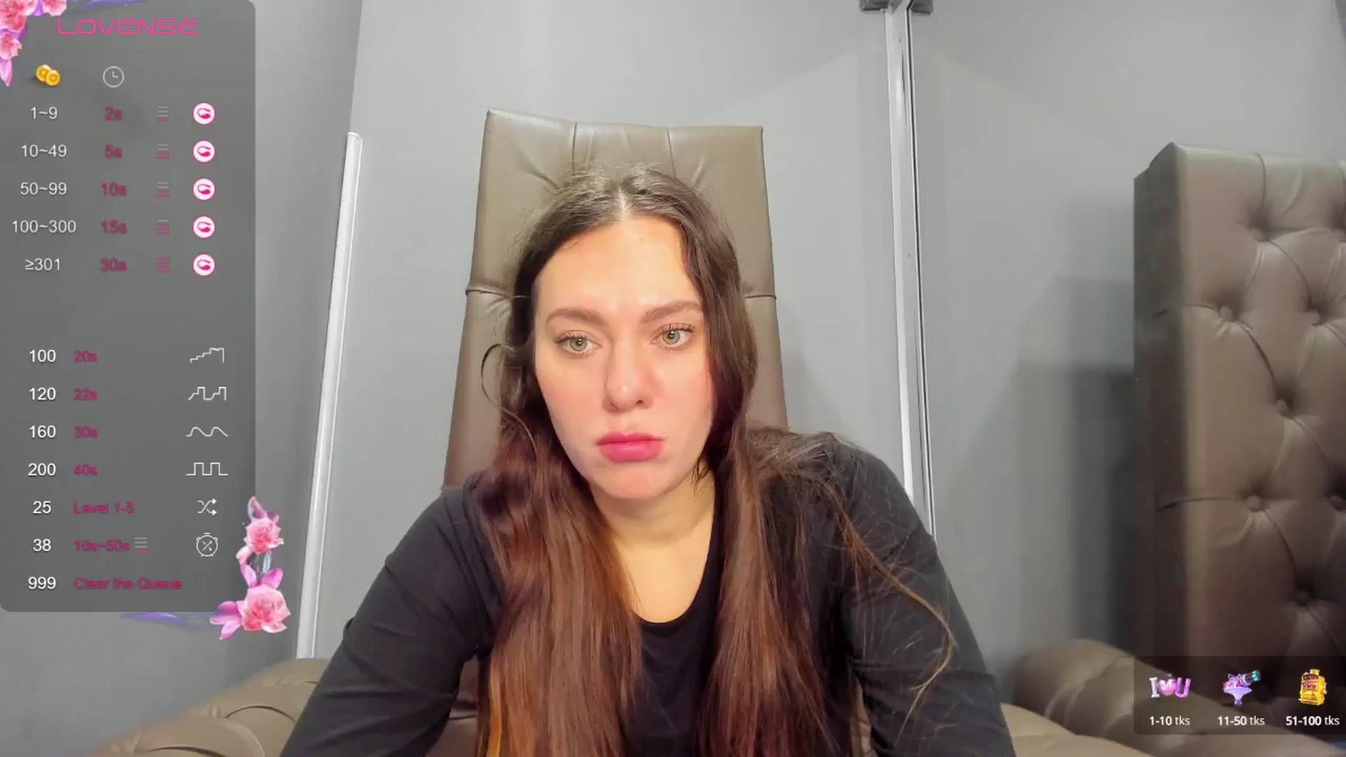 Gallery image thumbnail from Nicole_Kramm's myfreecams stream on, 12/20/2024, 13:58 image 12 of 20