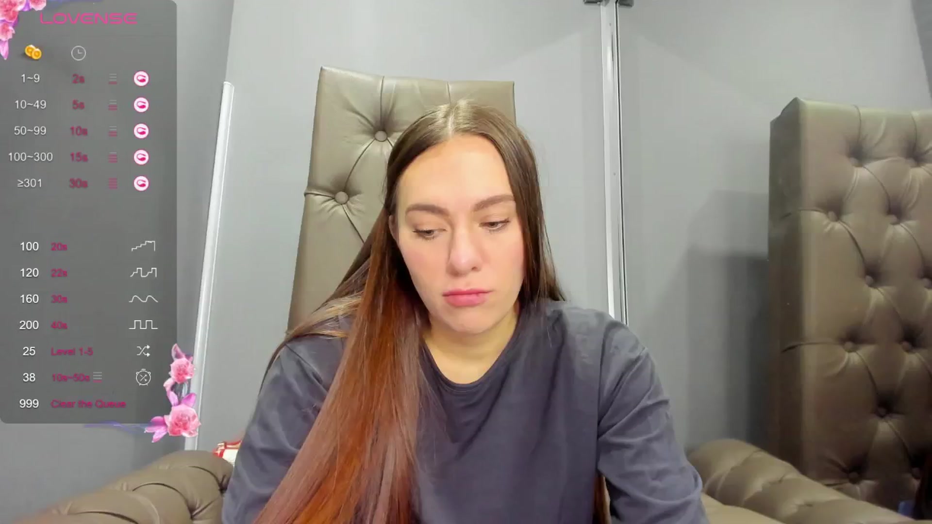 Gallery image thumbnail from Nicole_Kramm's myfreecams stream on, 12/21/2024, 10:35 image 8 of 20