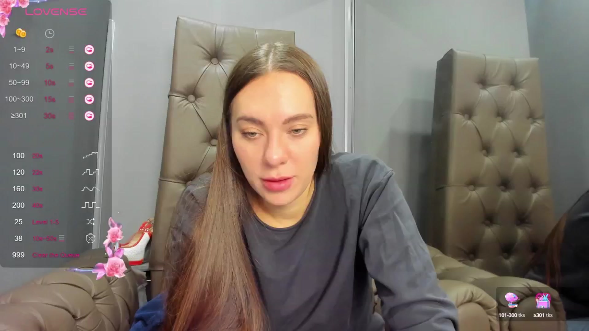 Gallery image thumbnail from Nicole_Kramm's myfreecams stream on, 12/21/2024, 13:51 image 15 of 20