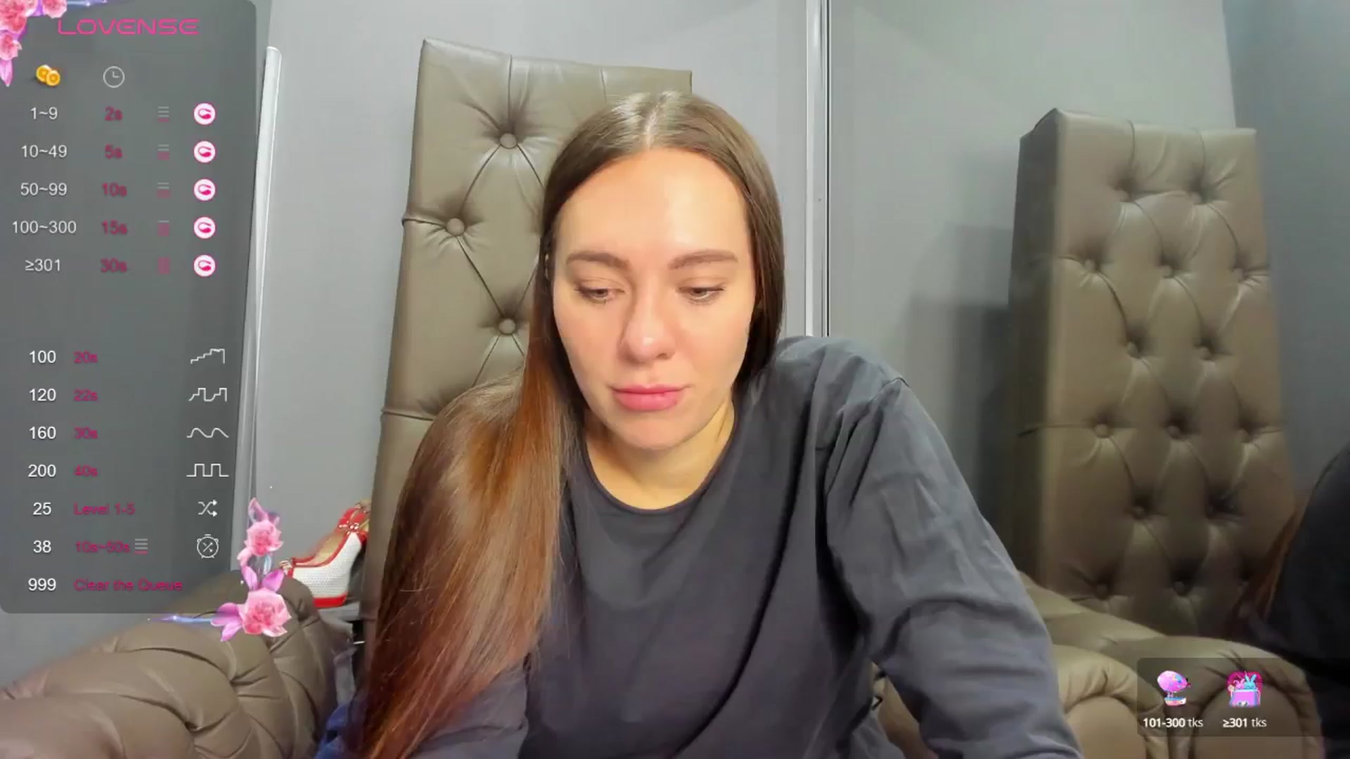 Gallery image thumbnail from Nicole_Kramm's myfreecams stream on, 12/21/2024, 13:51 image 3 of 20