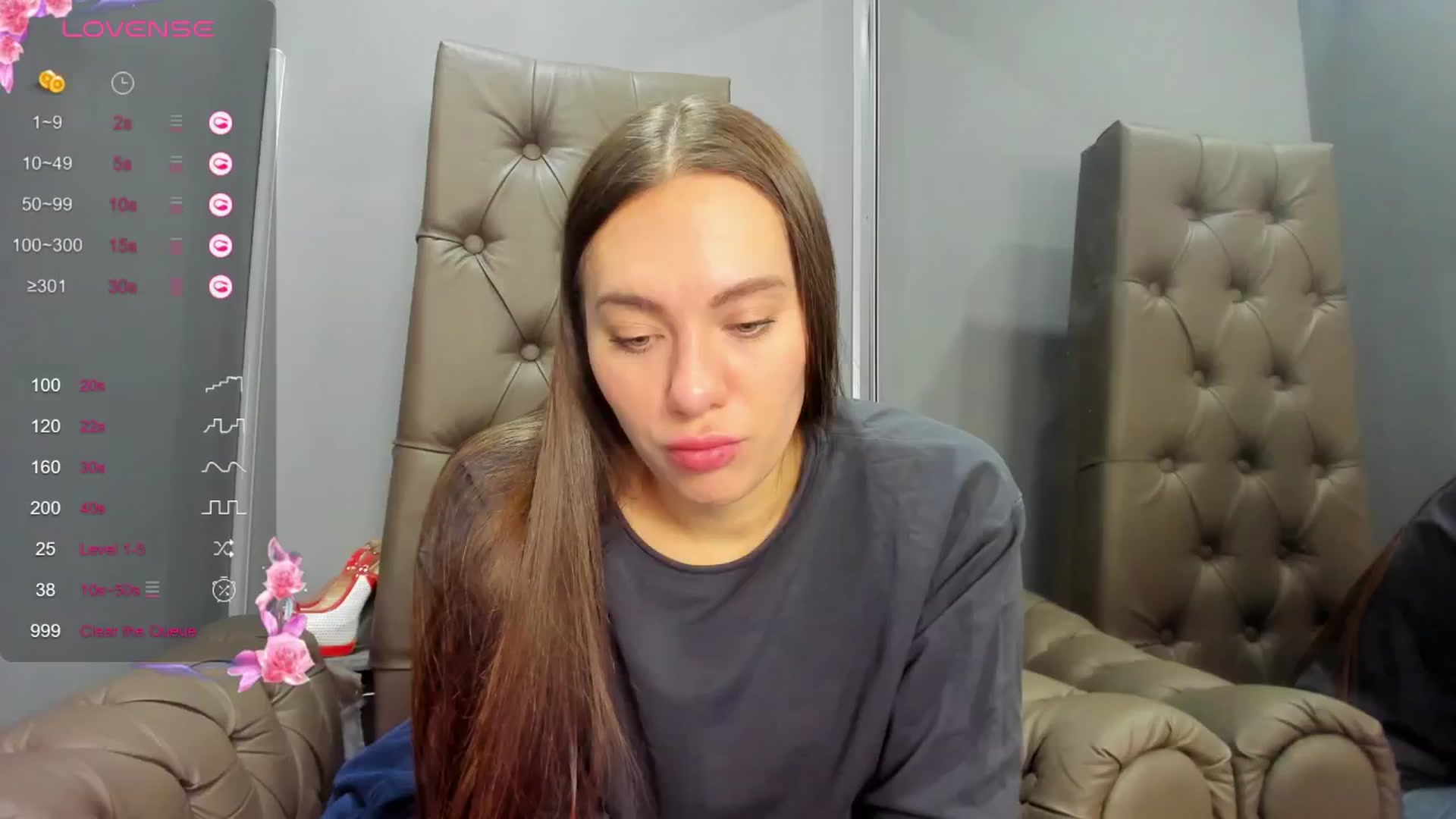 Gallery image thumbnail from Nicole_Kramm's myfreecams stream on, 12/21/2024, 13:51 image 8 of 20