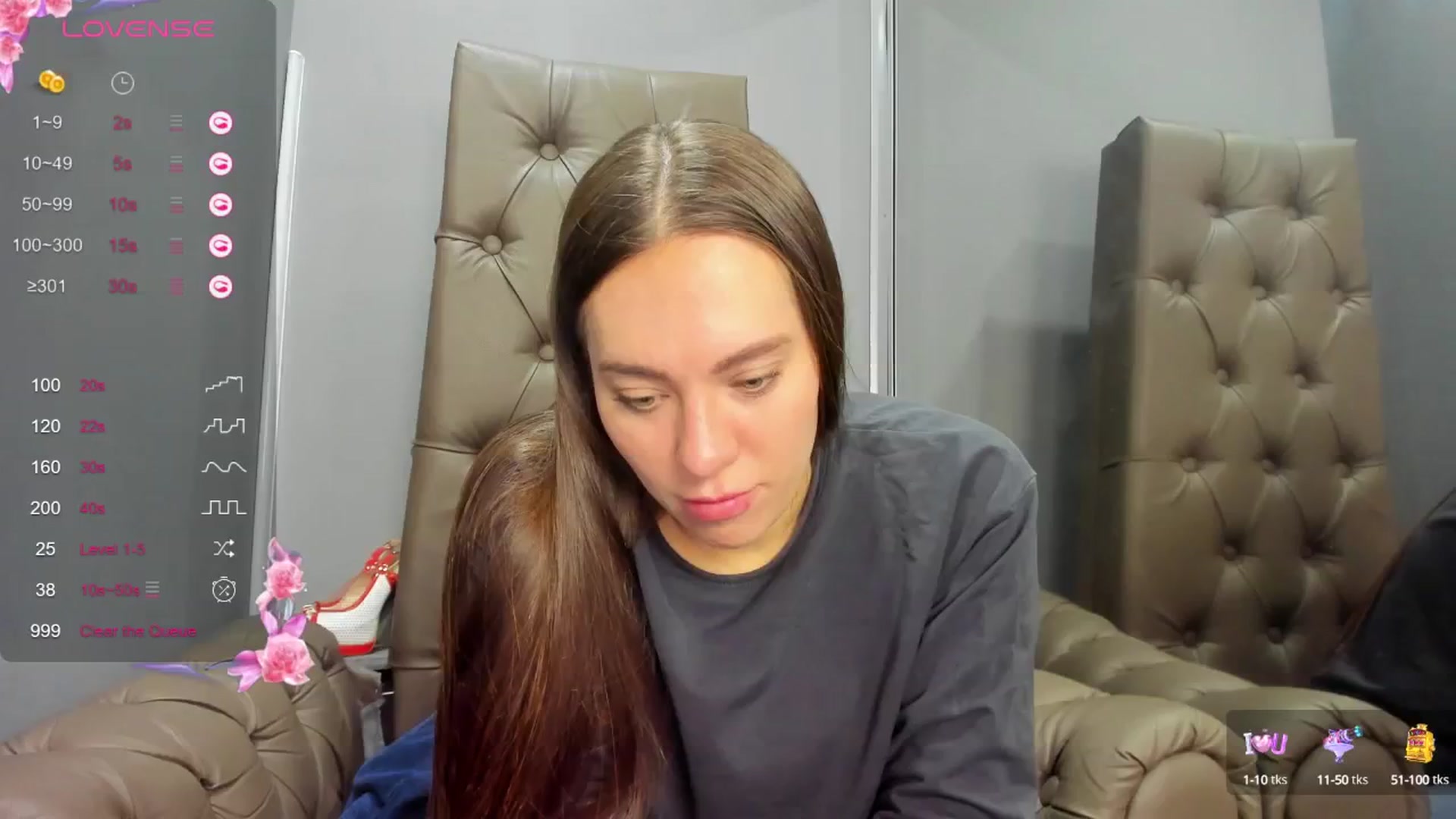 Gallery image thumbnail from Nicole_Kramm's myfreecams stream on, 12/21/2024, 13:51 image 4 of 20