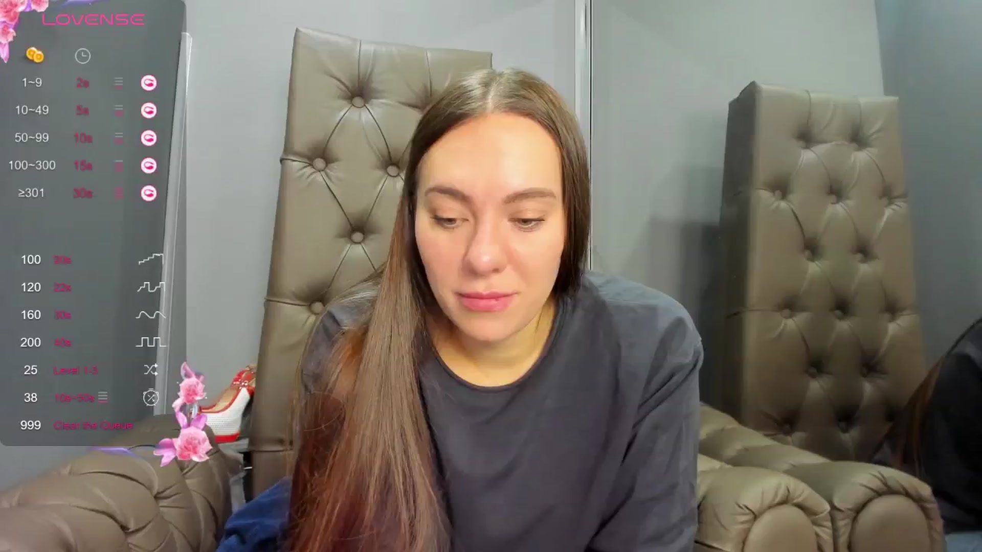 Gallery image thumbnail from Nicole_Kramm's myfreecams stream on, 12/21/2024, 13:51 image 12 of 20