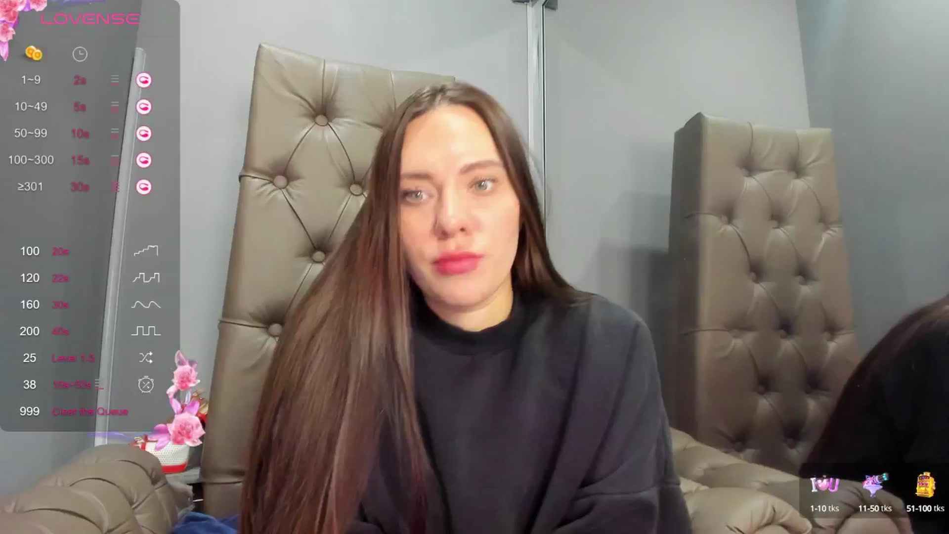 Gallery image thumbnail from Nicole_Kramm's myfreecams stream on, 12/24/2024, 14:39 image 10 of 20
