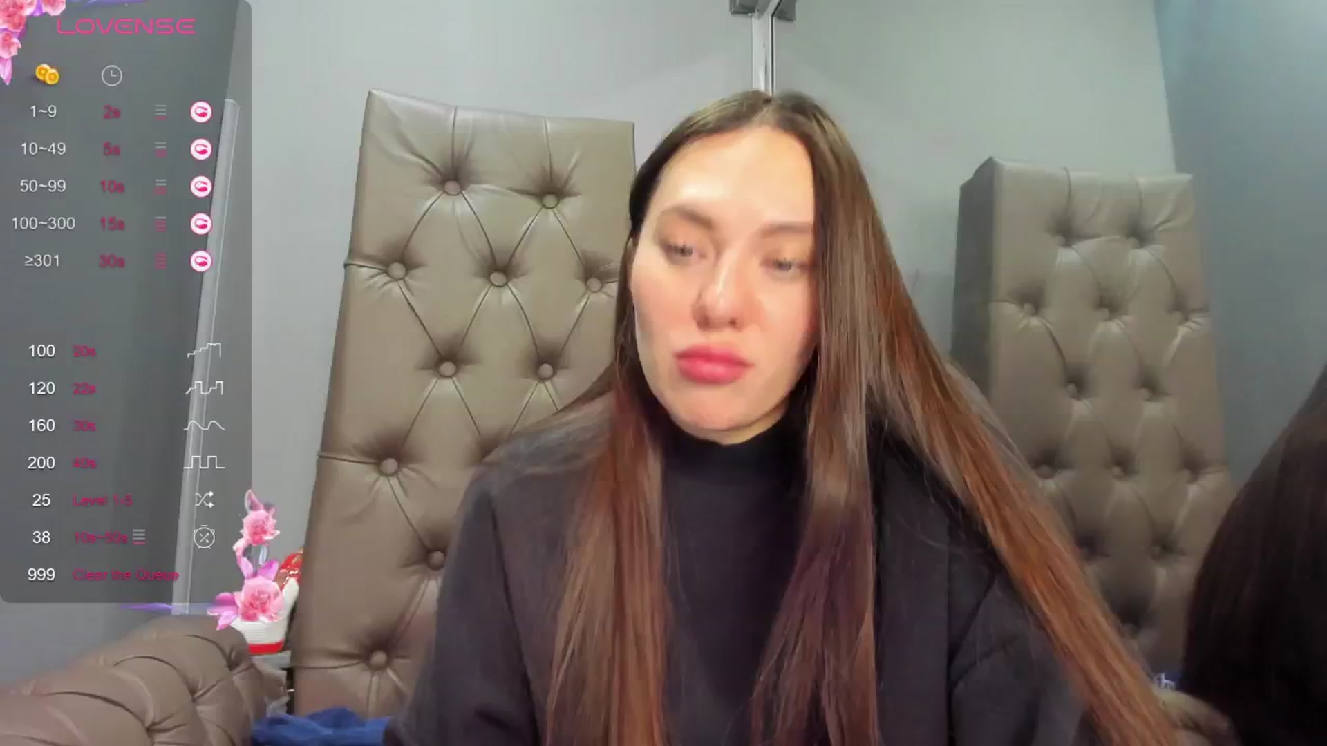 Gallery image thumbnail from Nicole_Kramm's myfreecams stream on, 12/24/2024, 14:39 image 18 of 20
