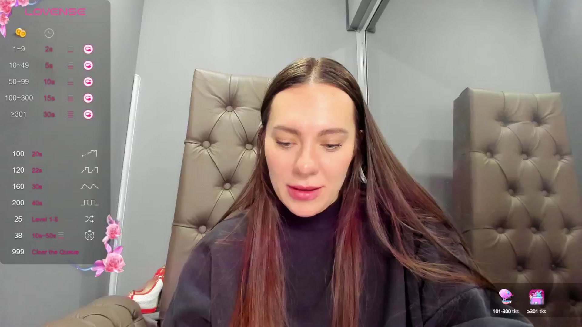 Gallery image thumbnail from Nicole_Kramm's myfreecams stream on, 12/25/2024, 08:38 image 20 of 20