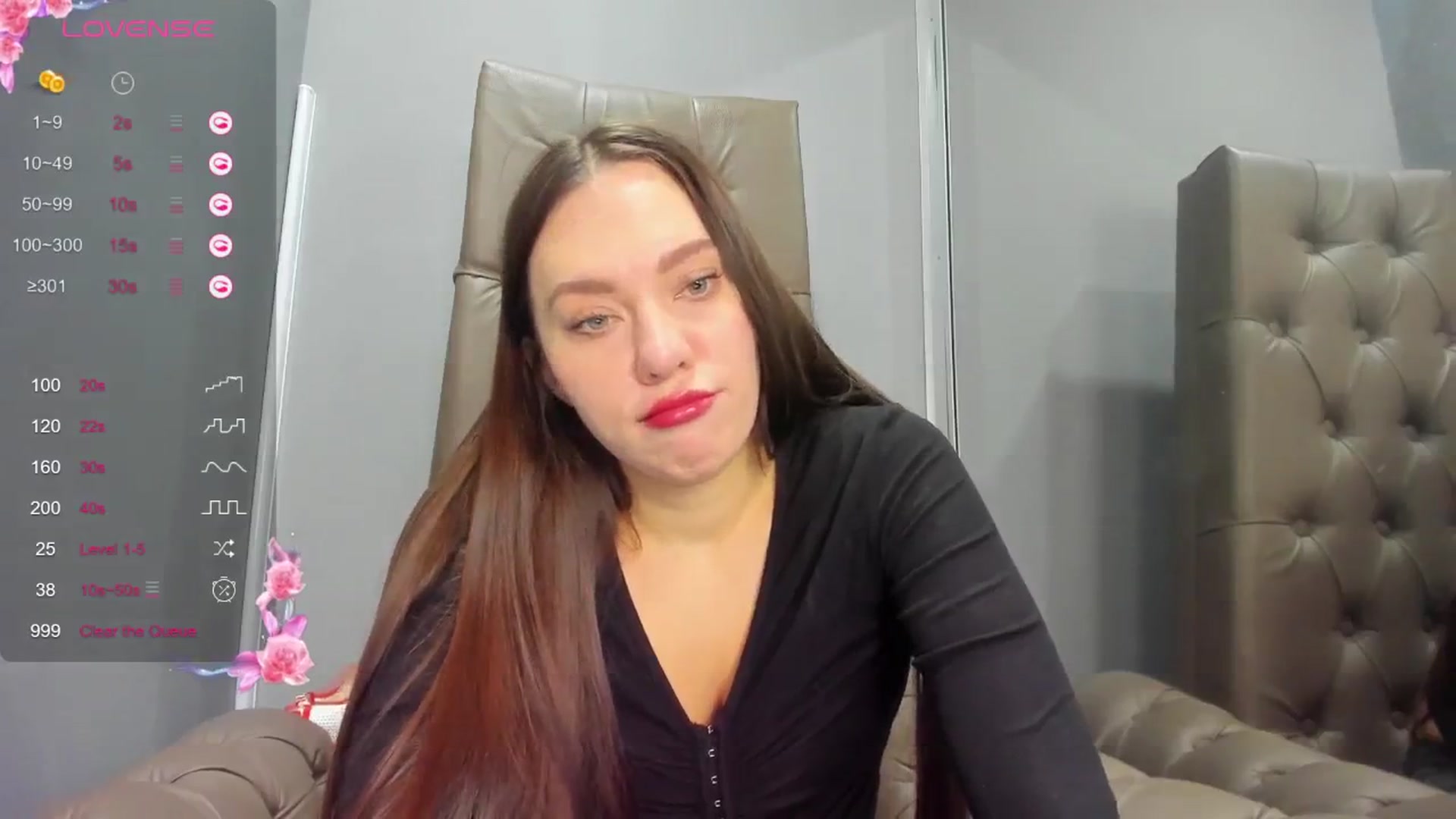 Gallery image thumbnail from Nicole_Kramm's myfreecams stream on, 12/27/2024, 07:35 image 14 of 20