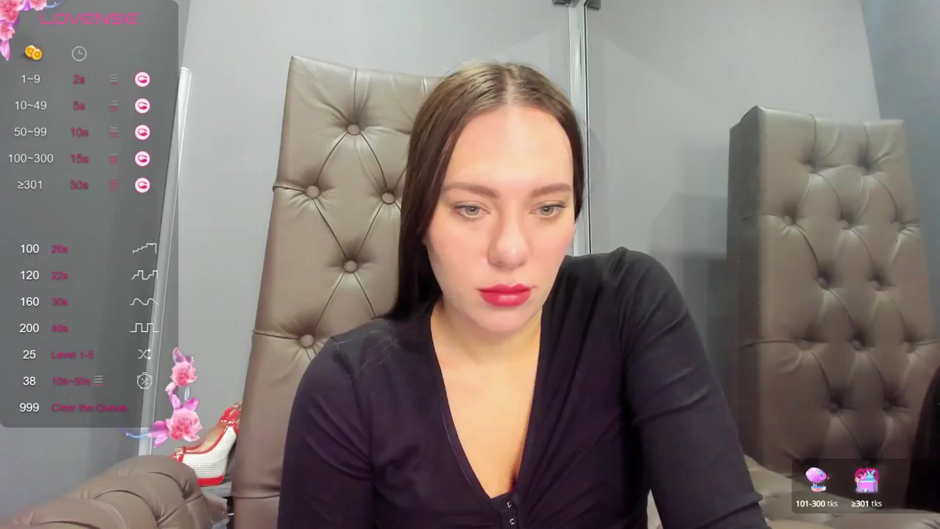 Gallery image thumbnail from Nicole_Kramm's myfreecams stream on, 12/27/2024, 08:16 image 2 of 20