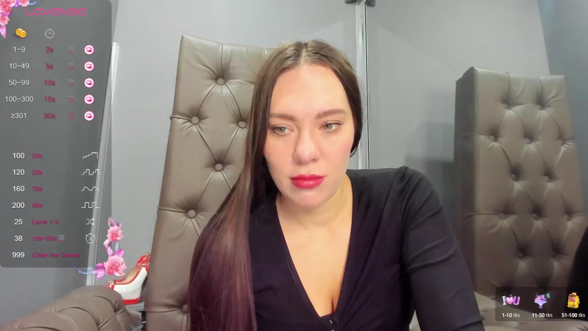 Gallery image thumbnail from Nicole_Kramm's myfreecams stream on, 12/27/2024, 08:16 image 5 of 20