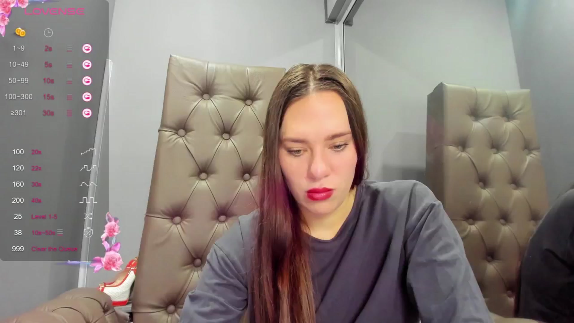 Gallery image thumbnail from Nicole_Kramm's myfreecams stream on, 12/30/2024, 08:03 image 2 of 20