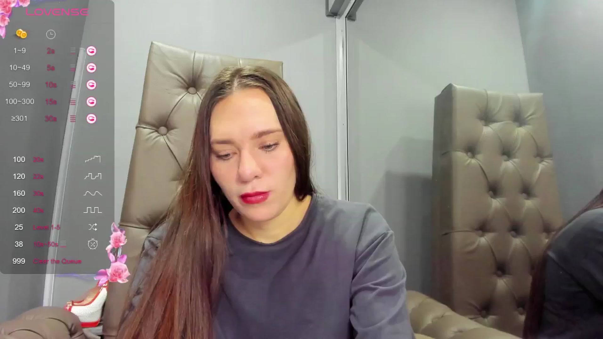 Gallery image thumbnail from Nicole_Kramm's myfreecams stream on, 12/30/2024, 08:03 image 9 of 20