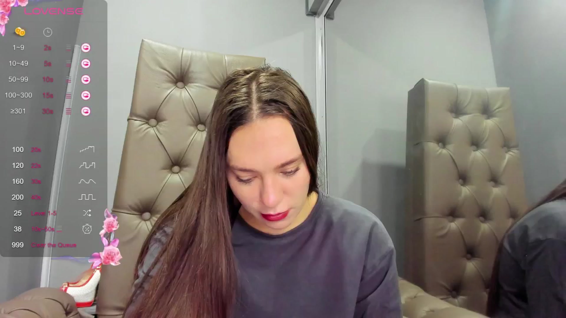 Gallery image thumbnail from Nicole_Kramm's myfreecams stream on, 12/30/2024, 08:03 image 15 of 20