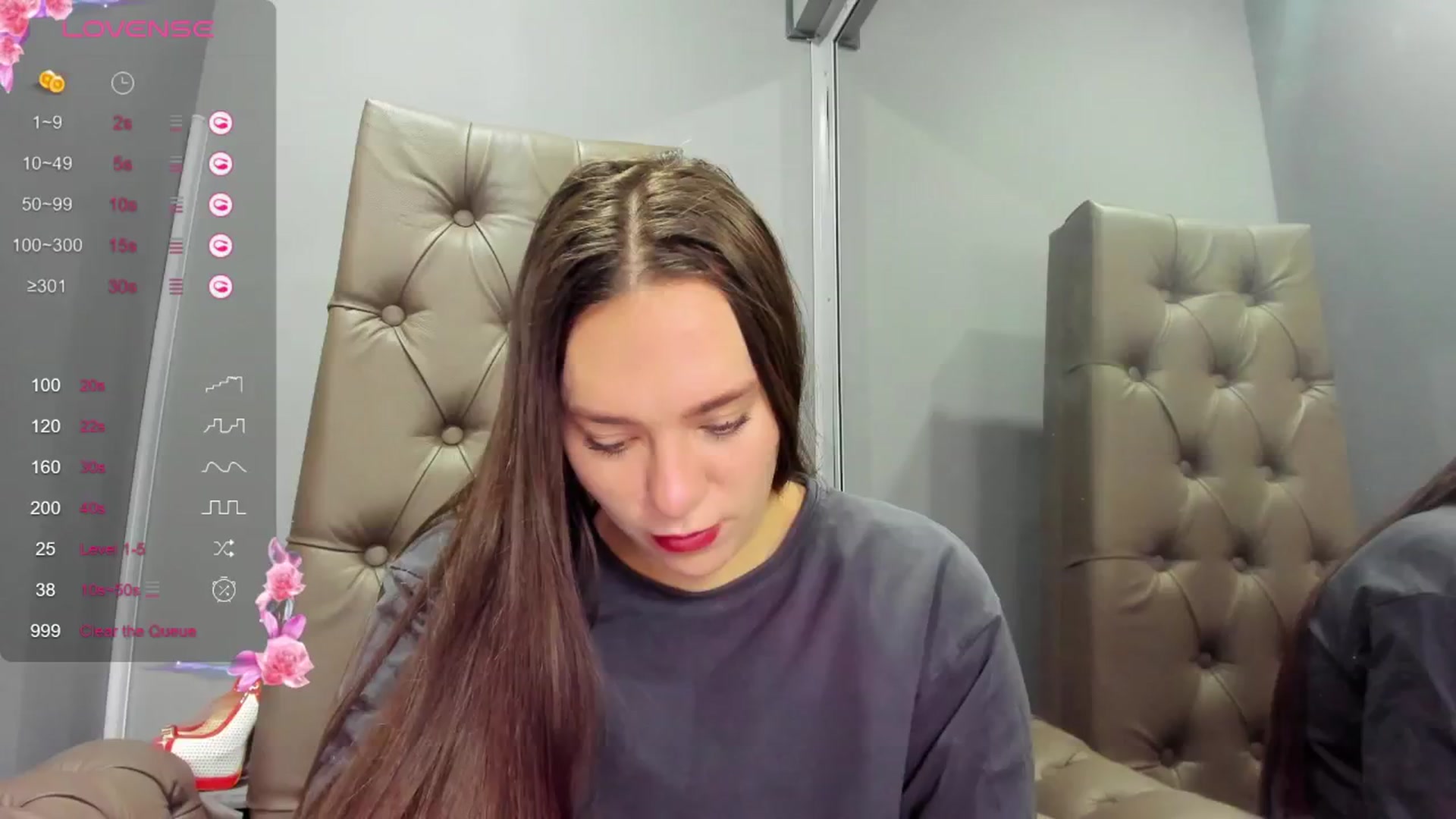 Gallery image thumbnail from Nicole_Kramm's myfreecams stream on, 12/30/2024, 08:03 image 8 of 20
