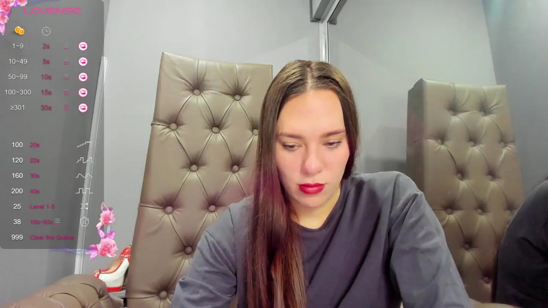 Gallery image thumbnail from Nicole_Kramm's myfreecams stream on, 12/30/2024, 08:03 image 3 of 20