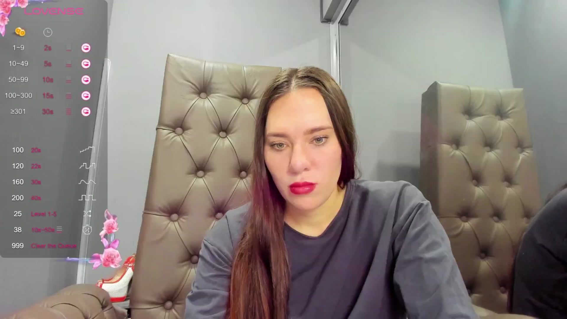 Gallery image thumbnail from Nicole_Kramm's myfreecams stream on, 12/30/2024, 08:03 image 4 of 20