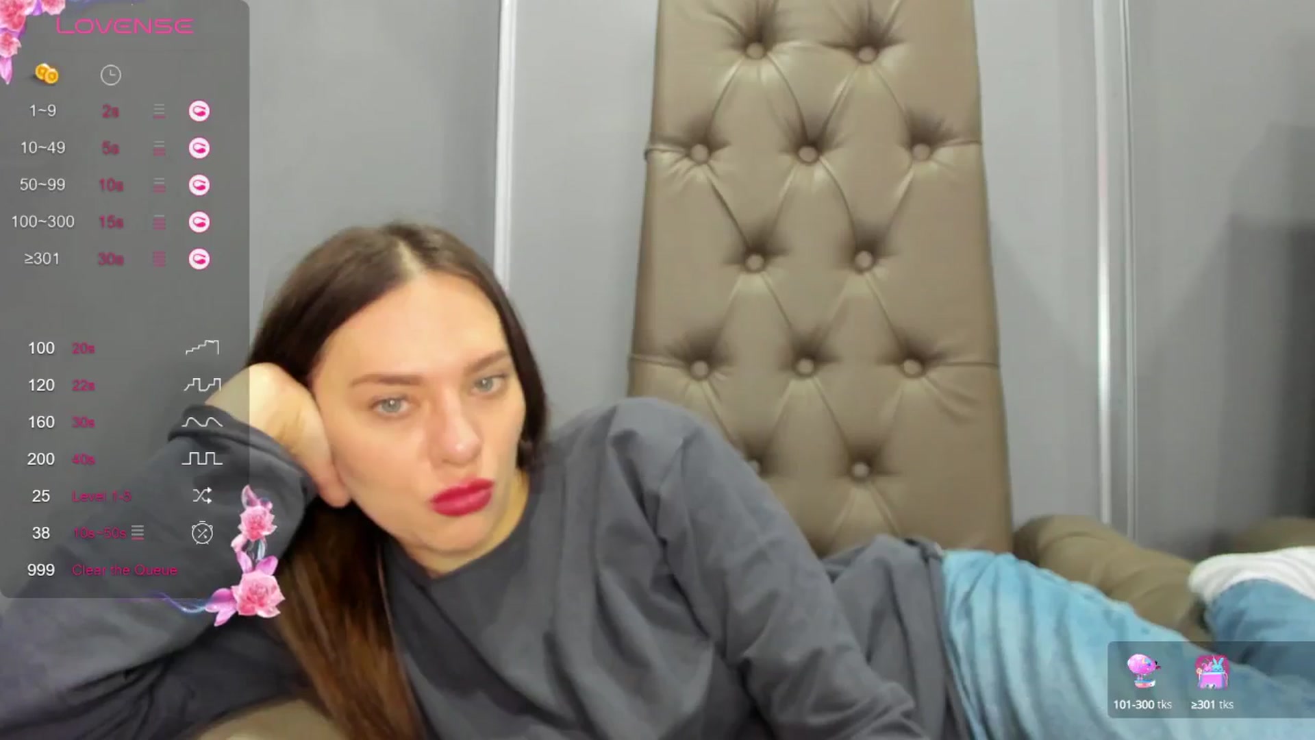 Gallery image thumbnail from Nicole_Kramm's myfreecams stream on, 01/12/2025, 09:52 image 10 of 20